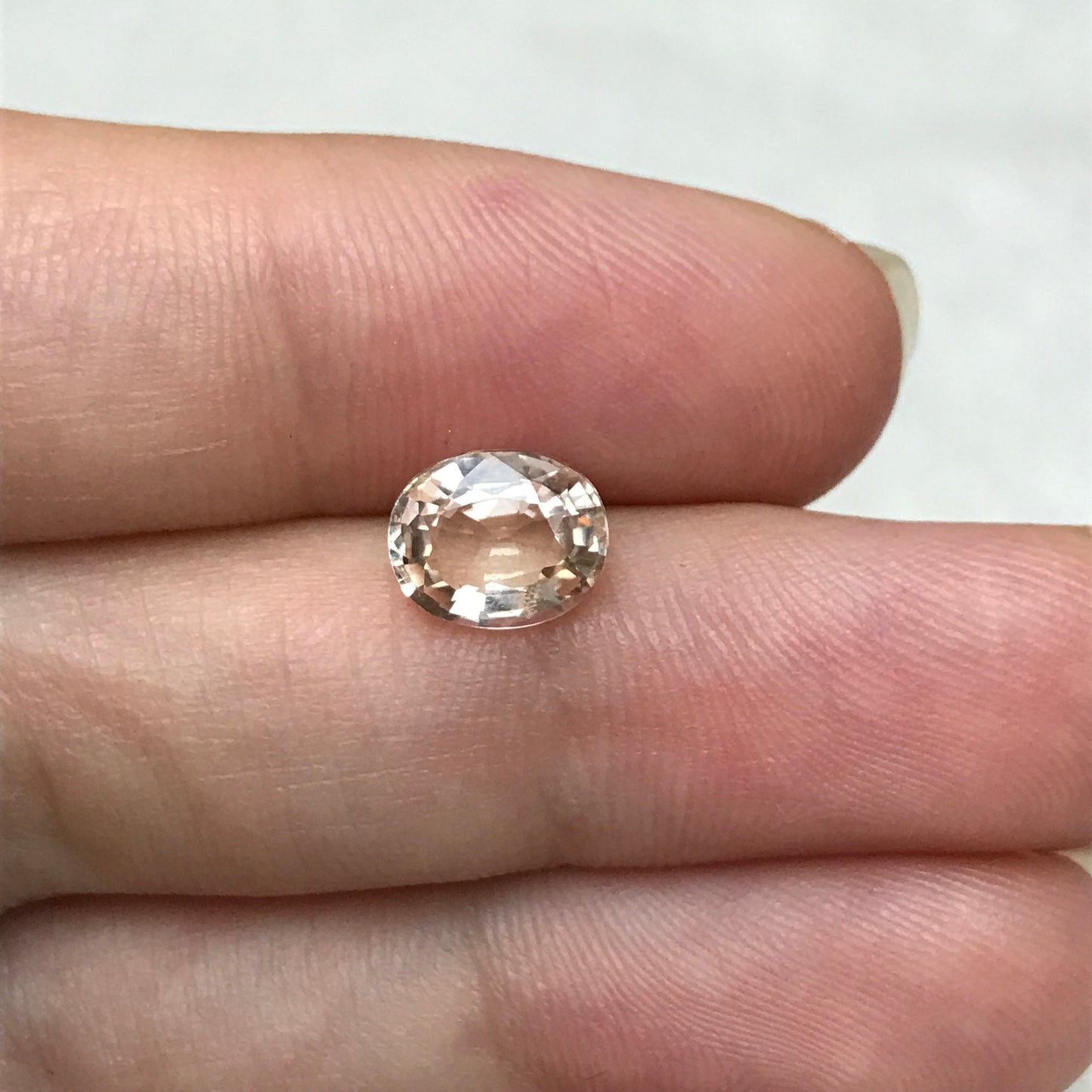 1.48 Carat Peach Morganite 8.2x6.7mm Oval Cut, Orangey Pink Morganite, Faceted Loose Beryl Unmounted Gemstone for Jewelry