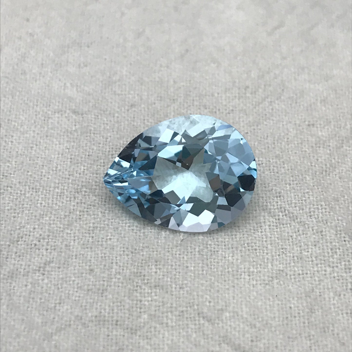 16x12mm Light Blue Topaz Pear Cut, 9 carat Loose Faceted Gem, Real Topaz , US Seller, Gems for jewelry