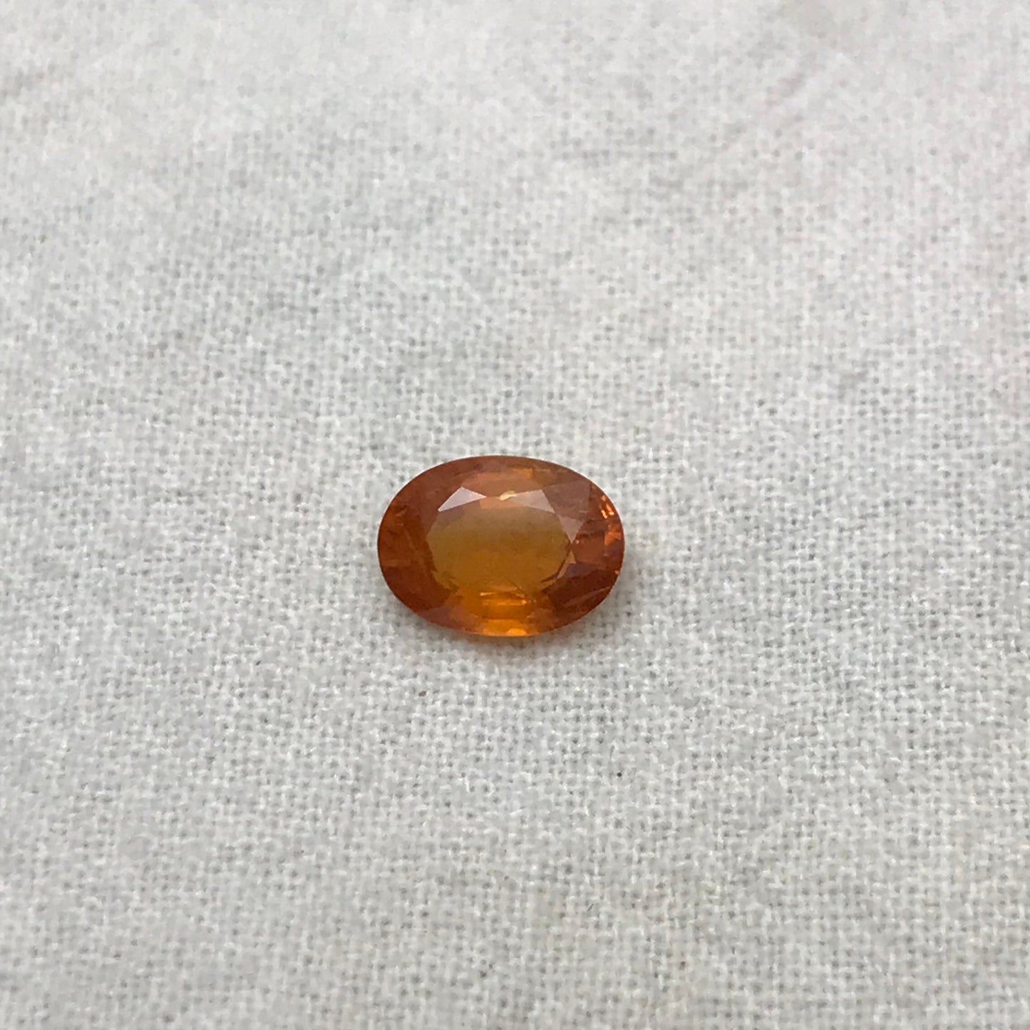 1.31 ct Natural Orange Sapphire 7.8x5.7mm Oval Cut Beryllium Treated Sapphire, Faceted Loose Gem,