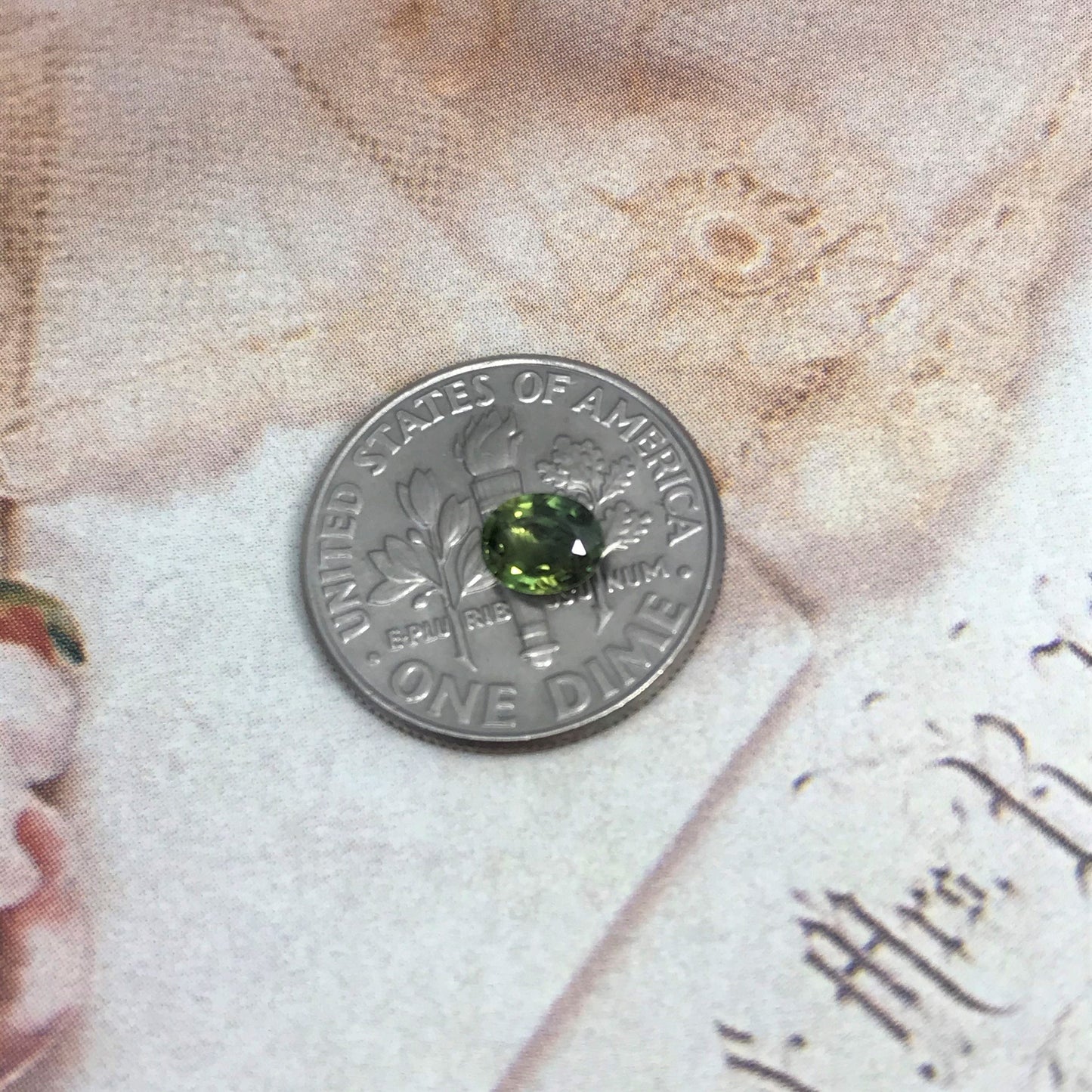 Natural Green Sapphire 5x4mm Oval Cut 0.41 carat Corundum Faceted Loose Unmounted Gemstone Earth Mined Genuine Stone Yellowish Green