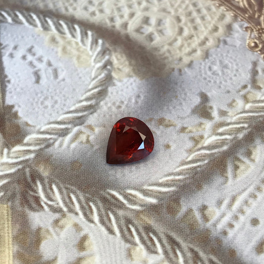 Natural Orange Red Spessartite Garnet 8.5x7mm Fat Pear 2.60 carat Faceted Gemstone Loose Gem Red Orange Garnet