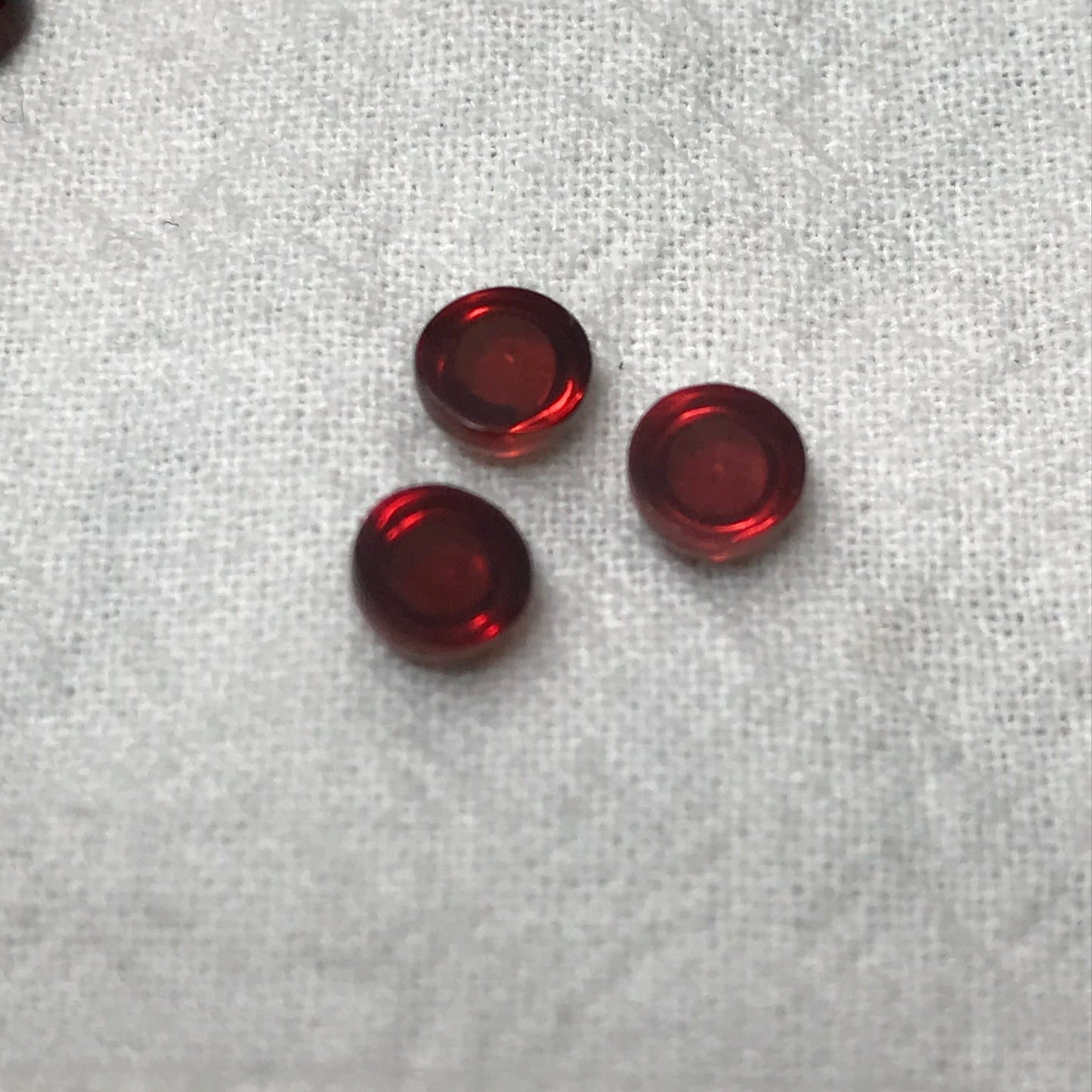 One 5mm Round Garnet Faceted Loose Stone, Cabochon Garnets, Red Flowing Gems Approx 0.70-90 ct Garnet
