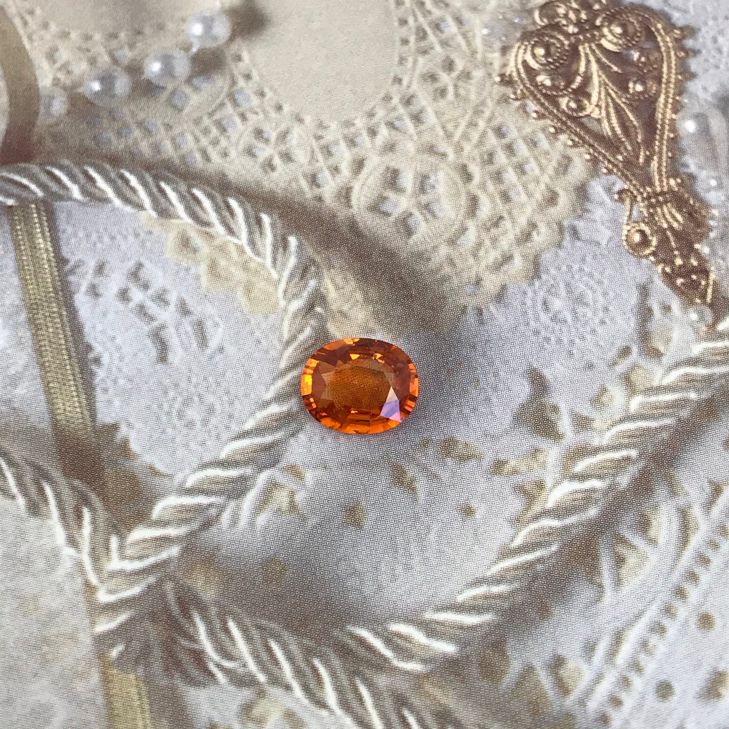 Natural Orange Sapphire 9x7mm 2 Carats Oval Cut Faceted Gem Loose Unmounted Gemstone Earth Mined Beryllium Treated