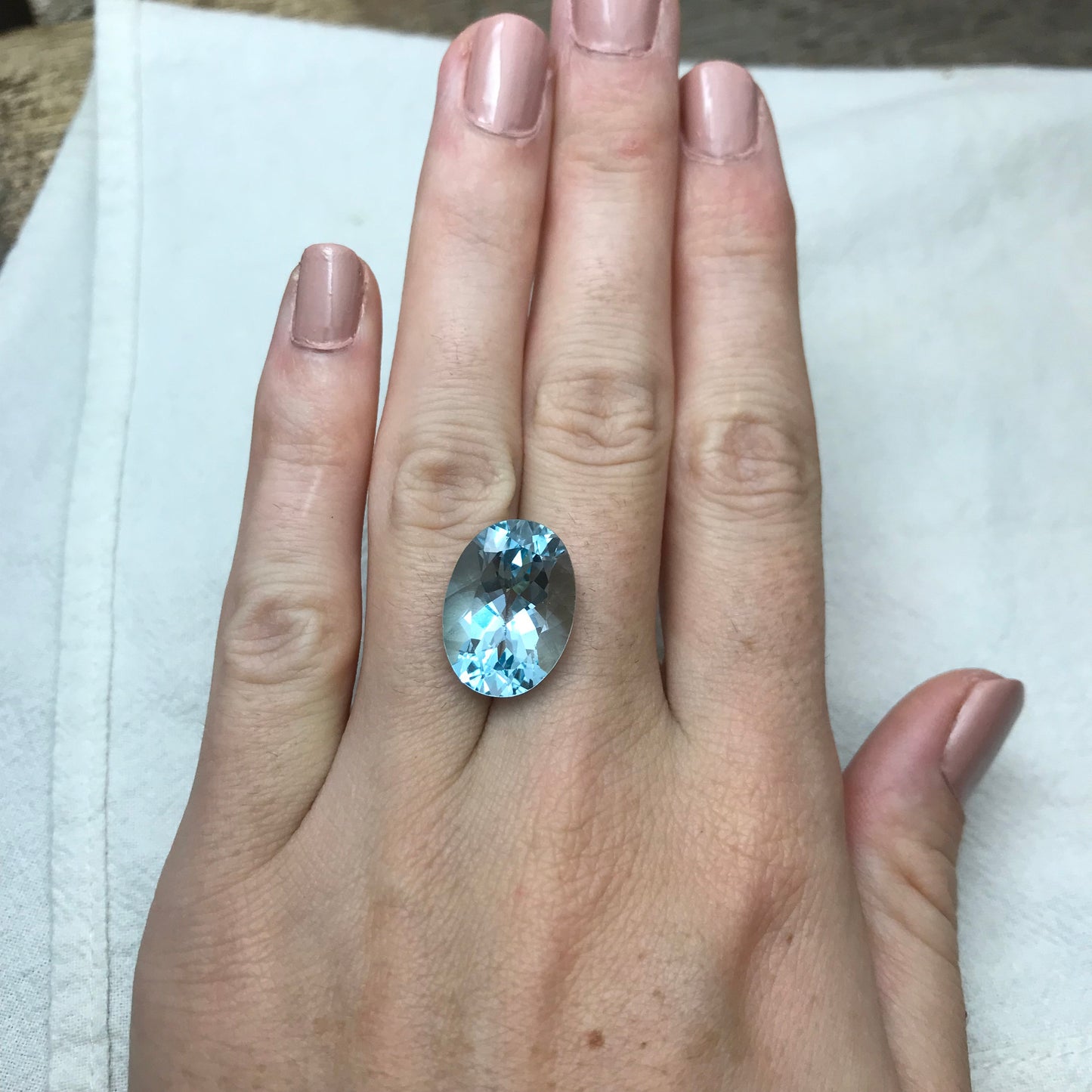 18x13mm Light Blue Topaz 14.96 carat Oval Cut Loose, Gemstone Blue Topaz, Faceted Blue Topaz, December Birthstone