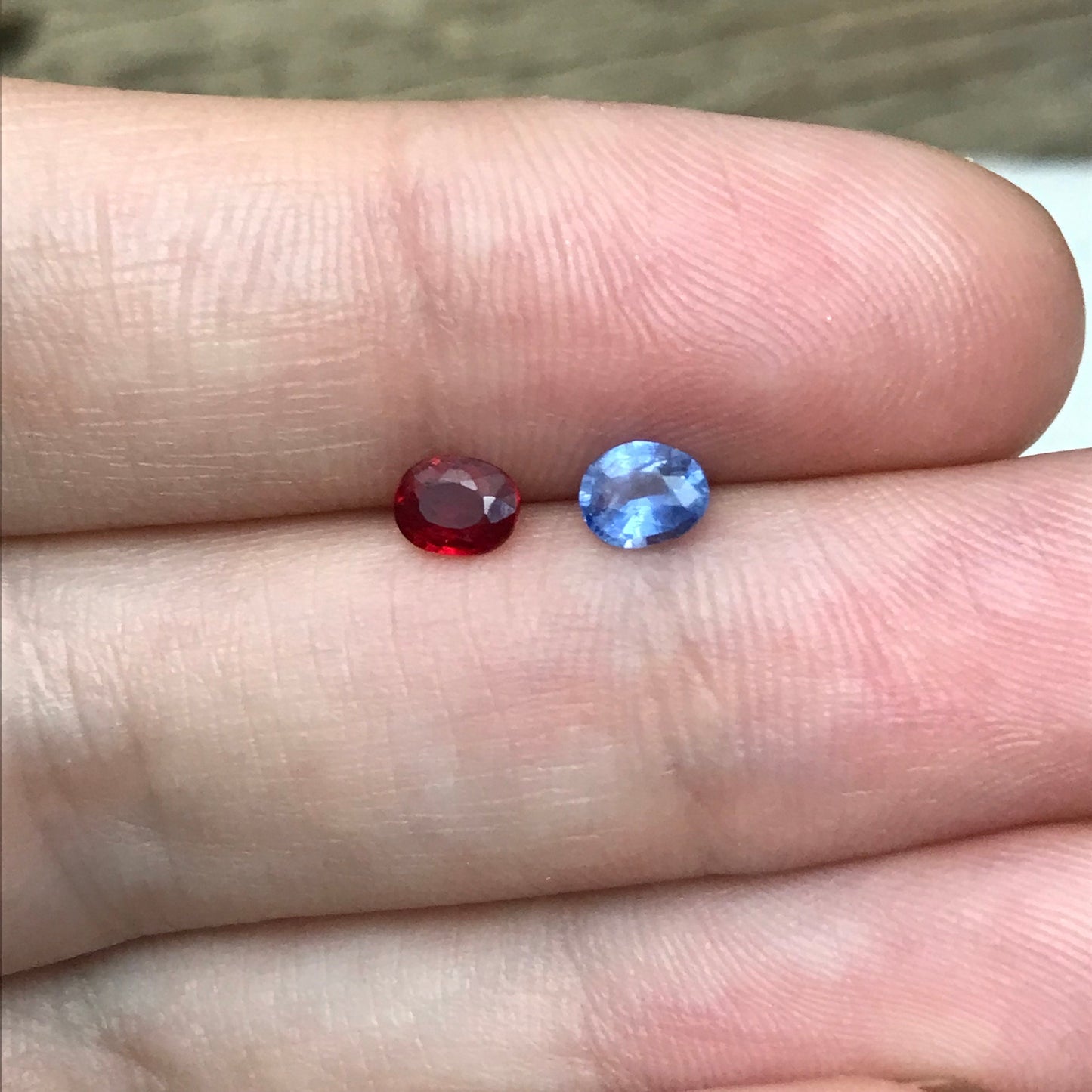 2 Sapphires, Blue and Red Orangish Sapphire 0.70 TCW, Color Treated Natural Sapphires, 5x4mm Faceted Loose Colored Sapphires