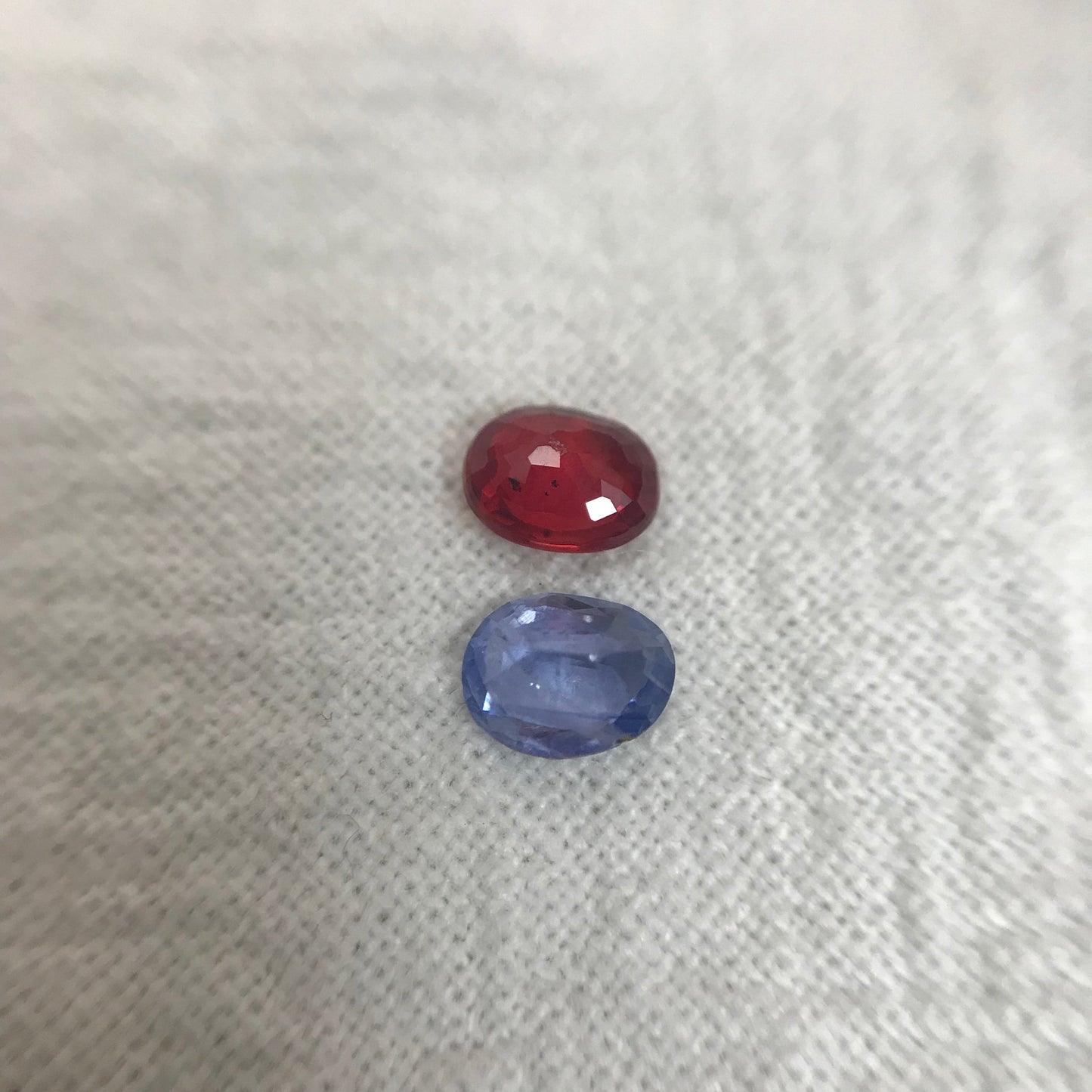 2 Sapphires, Blue and Red Orangish Sapphire 0.70 TCW, Color Treated Natural Sapphires, 5x4mm Faceted Loose Colored Sapphires