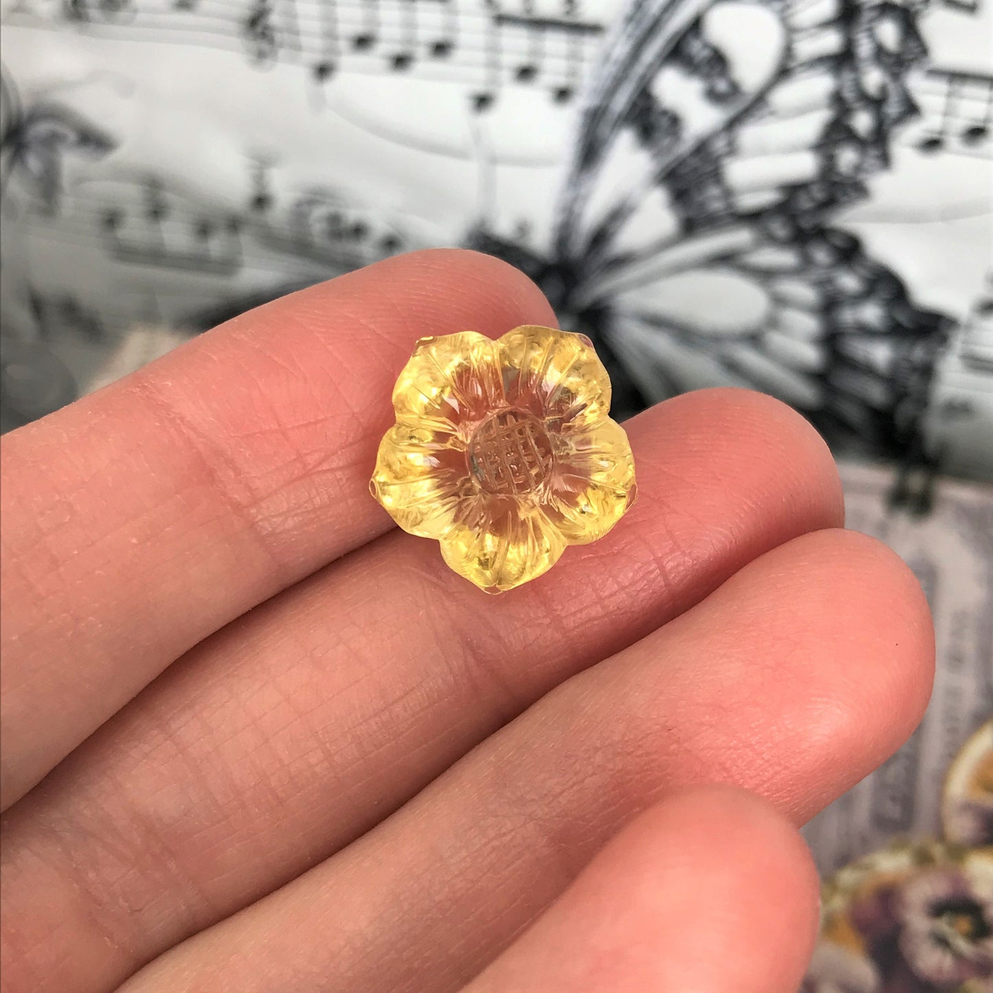 Carved Yellow Citrine 8.59 carat 14.7mm Carved Flower, Carved Loose Gemstone, November Birthstone