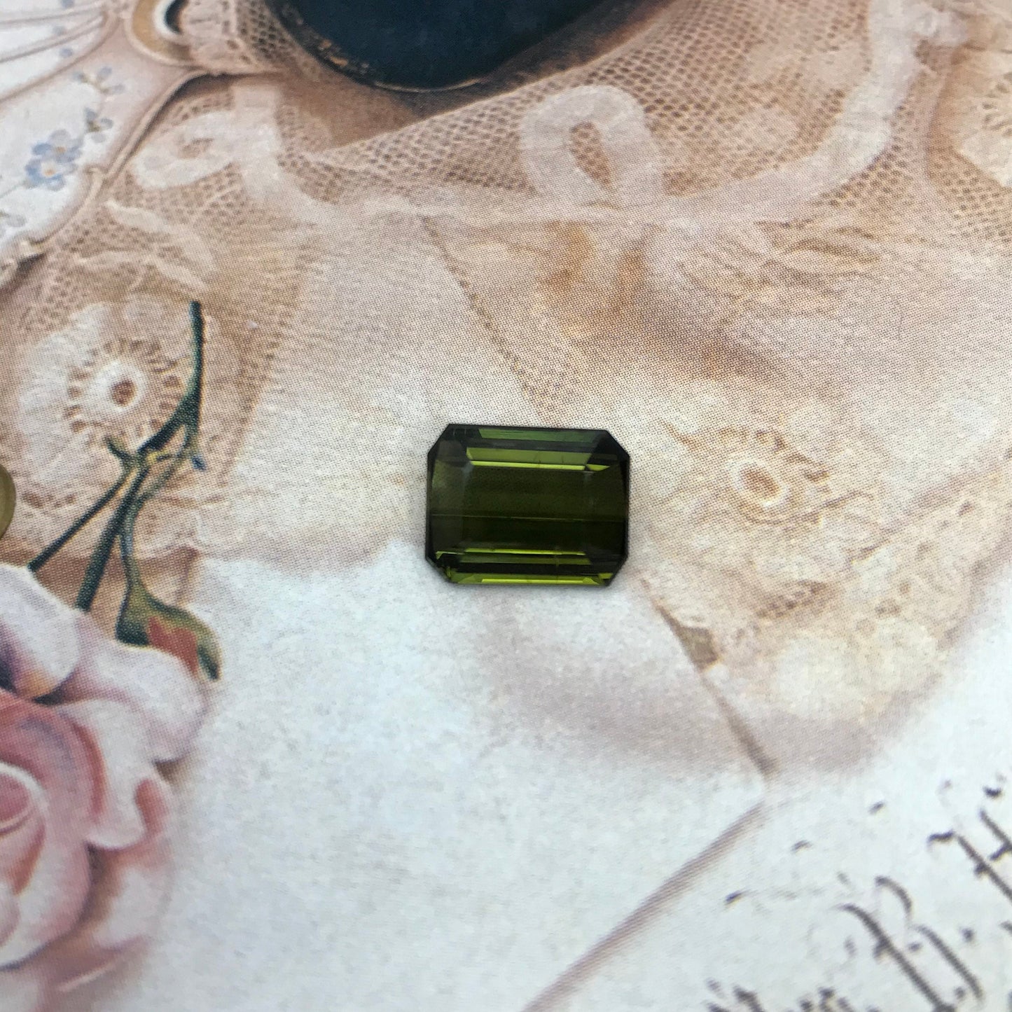 Natural Green Tourmaline 4.74 carat, 11.5x9mm Octagon Cut Faceted Loose Unmounted Gem Gemstone Earth Mined Genuine