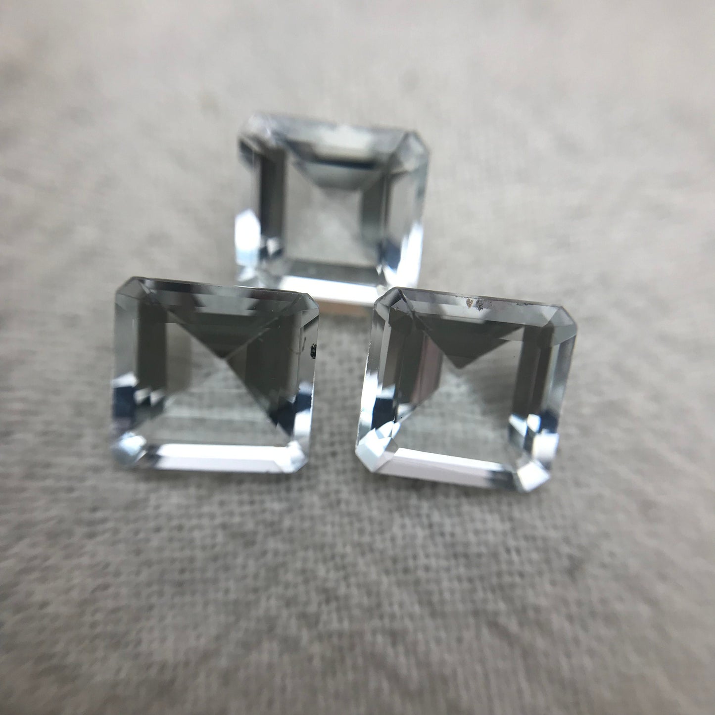 3 Natural Aquamarines 7mm Square, 4.38 Carats Total, Carre cut Loose Faceted Matching Gemstones