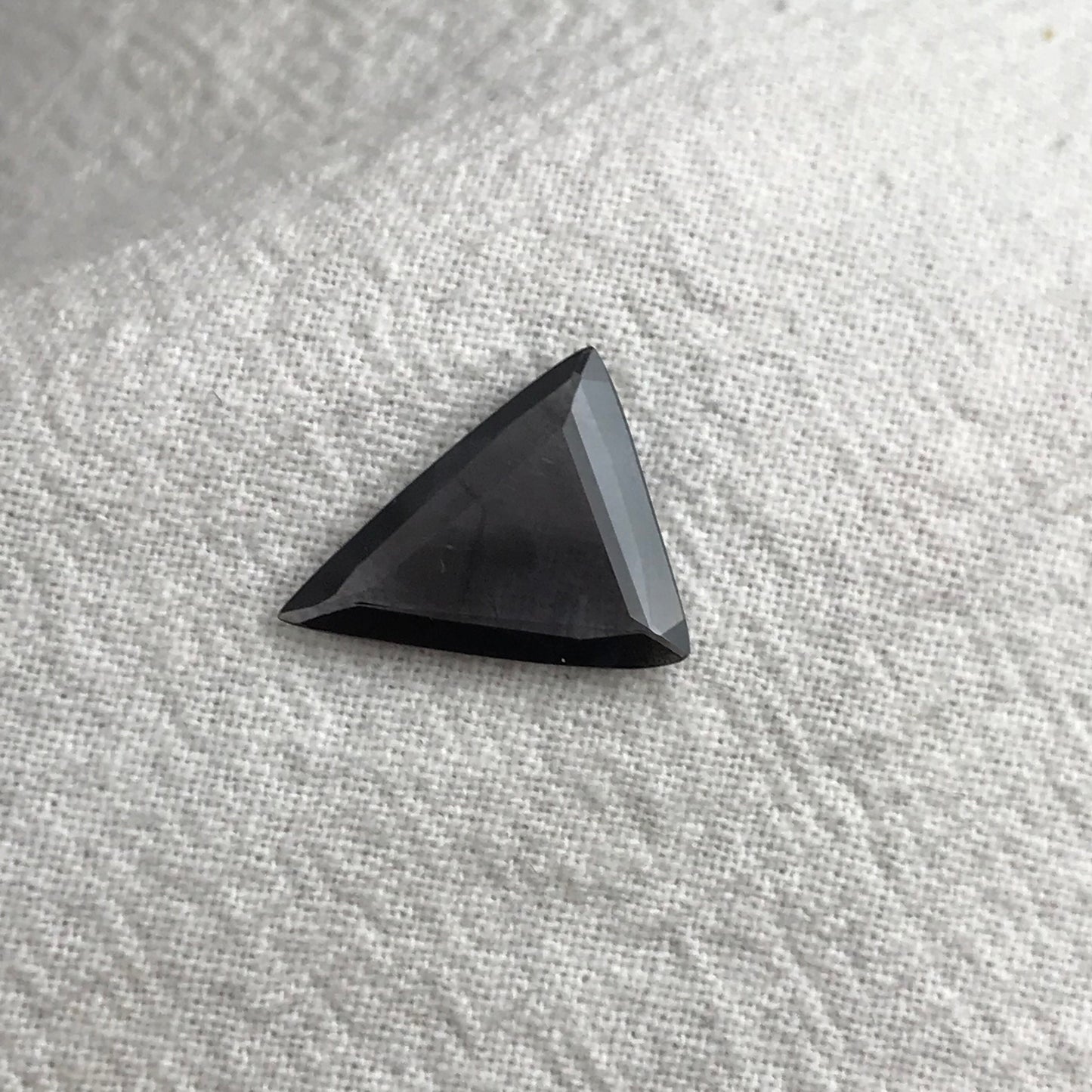 3.38 carat Natural Purple Spinel 14x12mm Triangle Cut Loose Faceted Grayish Purple Gemstone, Flowing Gems. Unheated