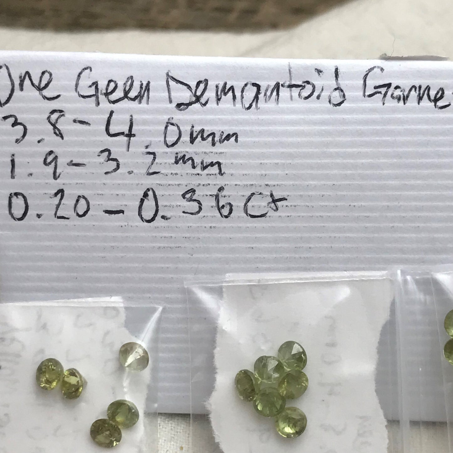 One-4mm Natural Demantoid Garnet Round Cut, 0.20-0.36 Carat, Faceted Loose Green Garnet, Andradite Garnet
