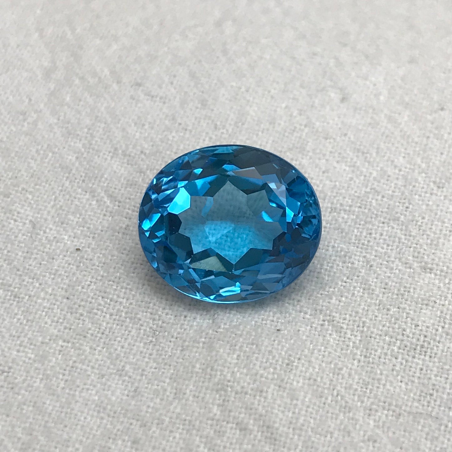 14x12mm Swiss Blue Topaz 11.32 carat, Oval Cut Gem, Loose Reclaimed/Recycled Gemstone, Vivid Blue Topaz, US Seller, December Birthstone