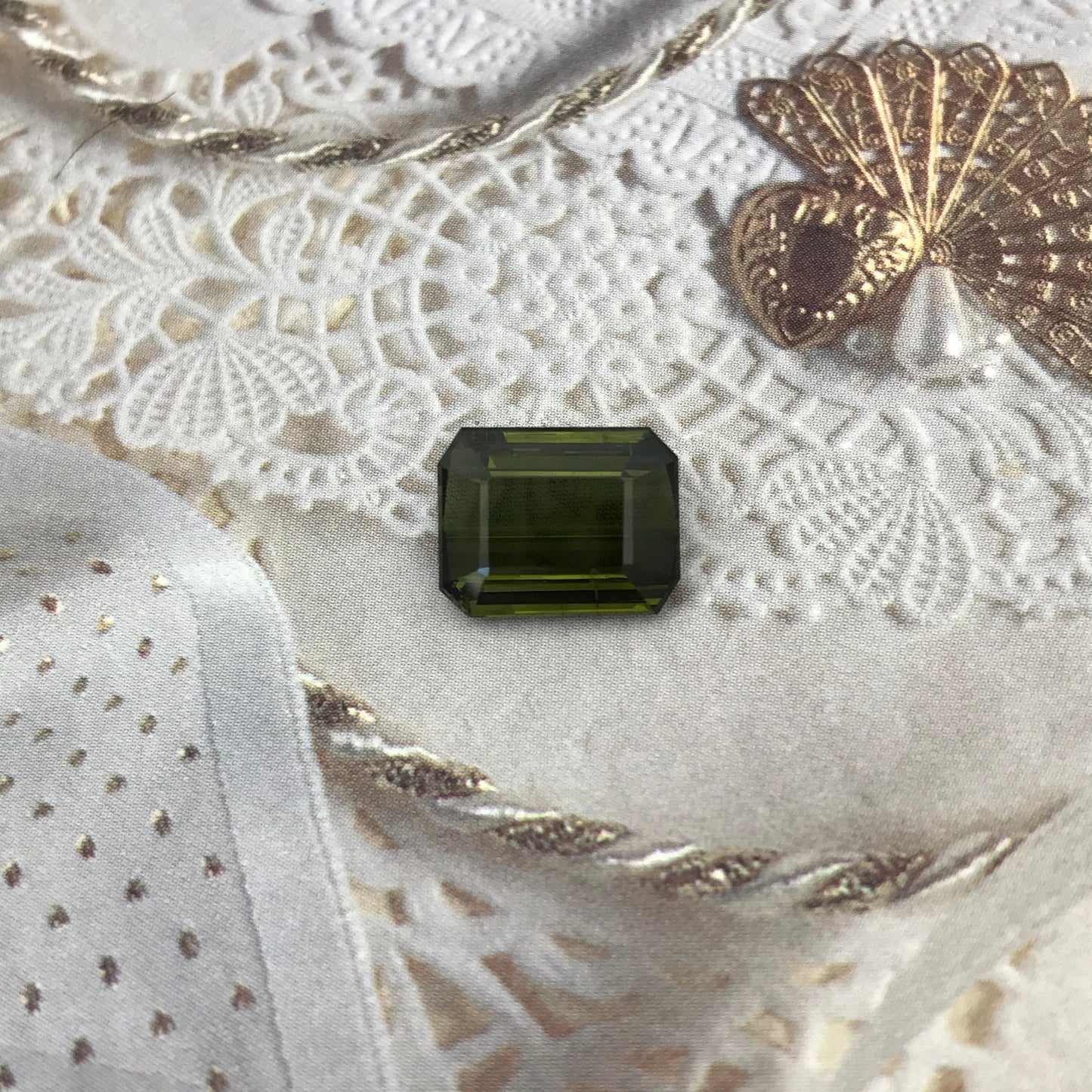 Natural Green Tourmaline 4.74 carat, 11.5x9mm Octagon Cut Faceted Loose Unmounted Gem Gemstone Earth Mined Genuine