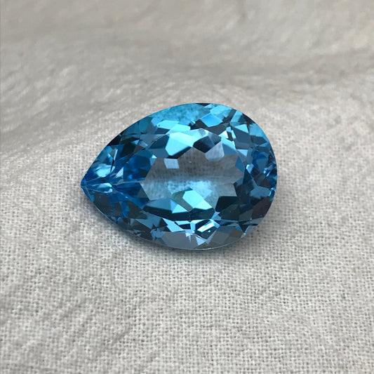 20x15mm Blue Topaz Pear Cut, 20.59 carat Loose Faceted Gem, Natural Topaz, US Seller