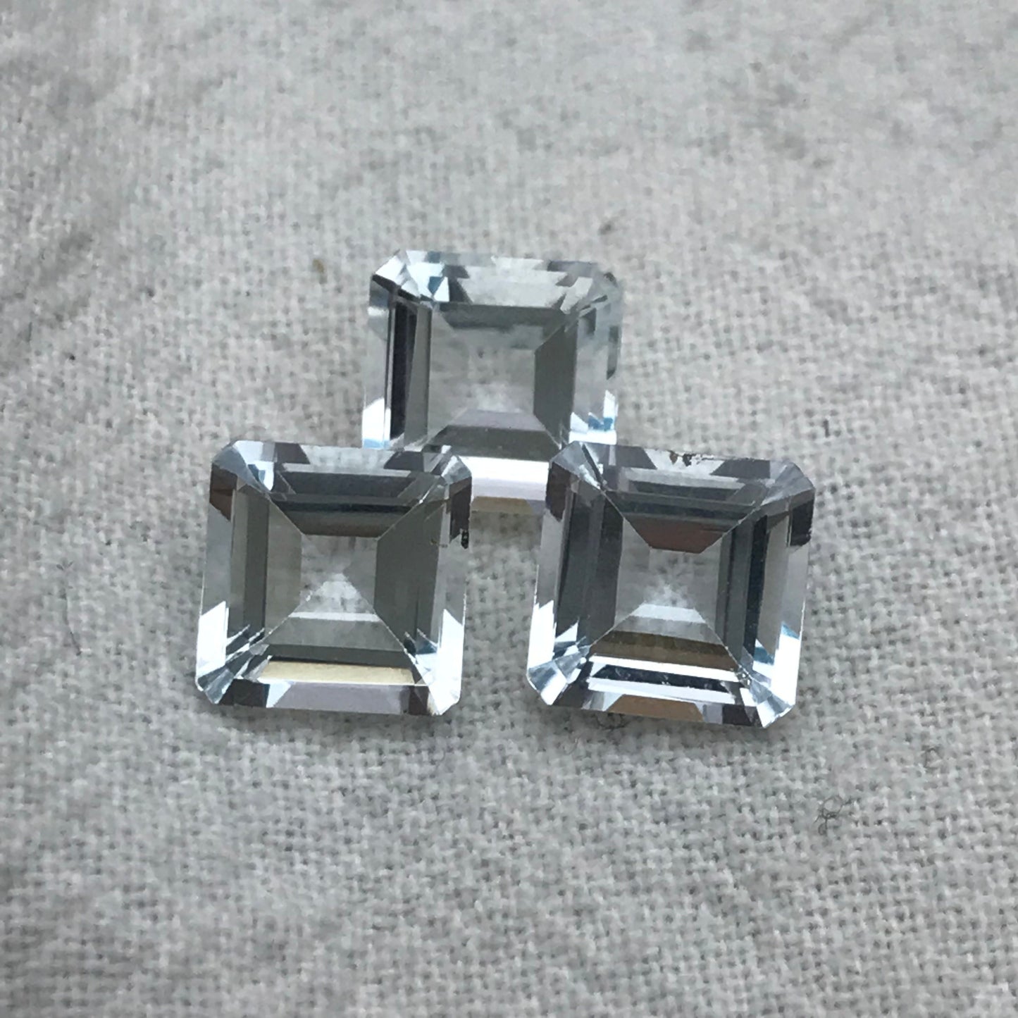 3 Natural Aquamarines 7mm Square, 4.38 Carats Total, Carre cut Loose Faceted Matching Gemstones
