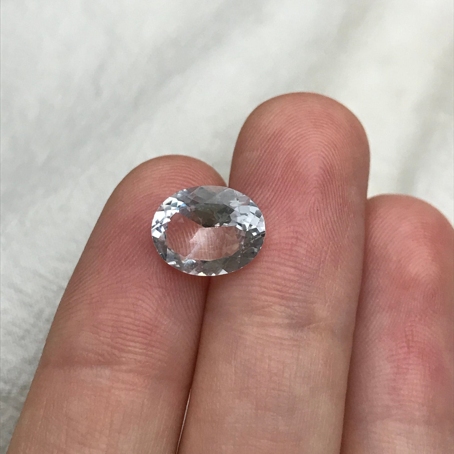 11x9mm Natural Aquamarine 2.54 carat, Oval Cut, Faceted Loose Gemstone, Light Color