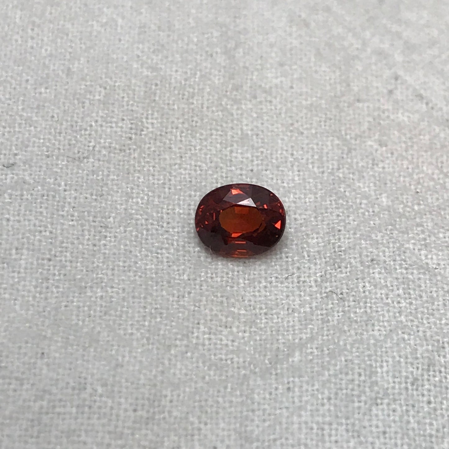 1 carat Natural Red Orange Spessartite Garnet, 6.3x5mm Oval Cut, Orange Red Faceted Garnet