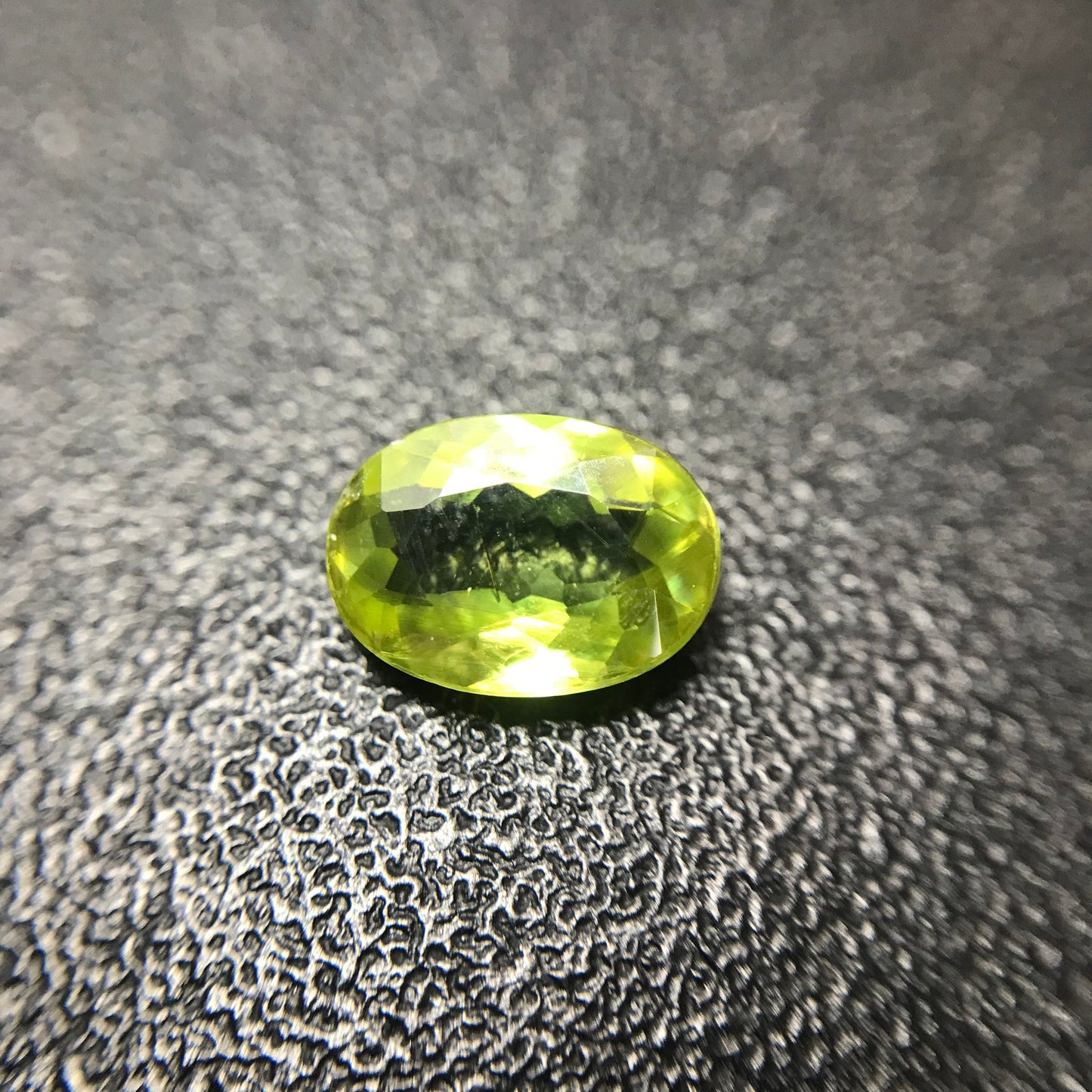 1.32 Carat Yellowish Green Sphene 8.3x6mm Oval Cut, Natural Loose Gemstone for jewelry, Titanite