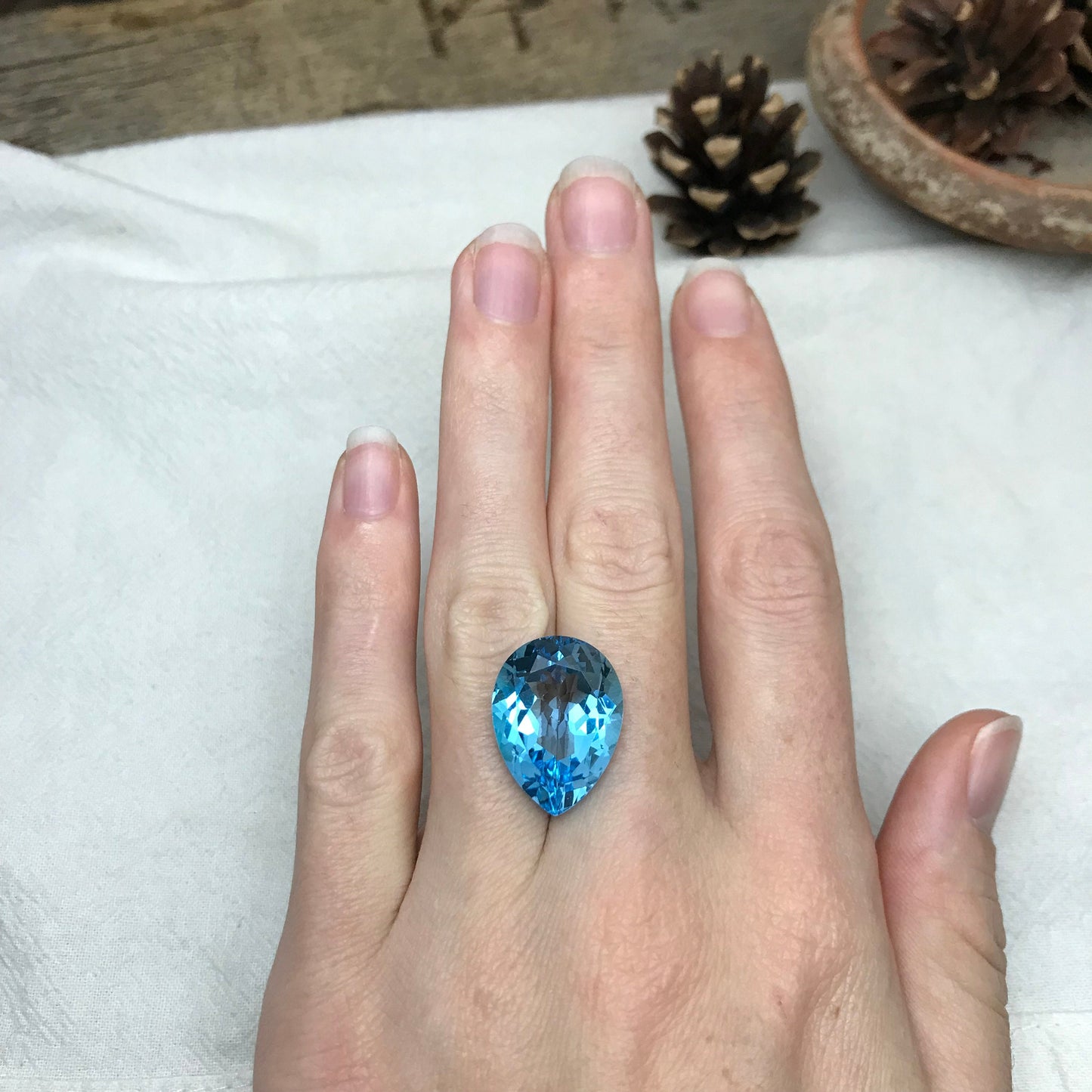 20x15mm Blue Topaz Pear Cut, 20.59 carat Loose Faceted Gem, Natural Topaz, US Seller