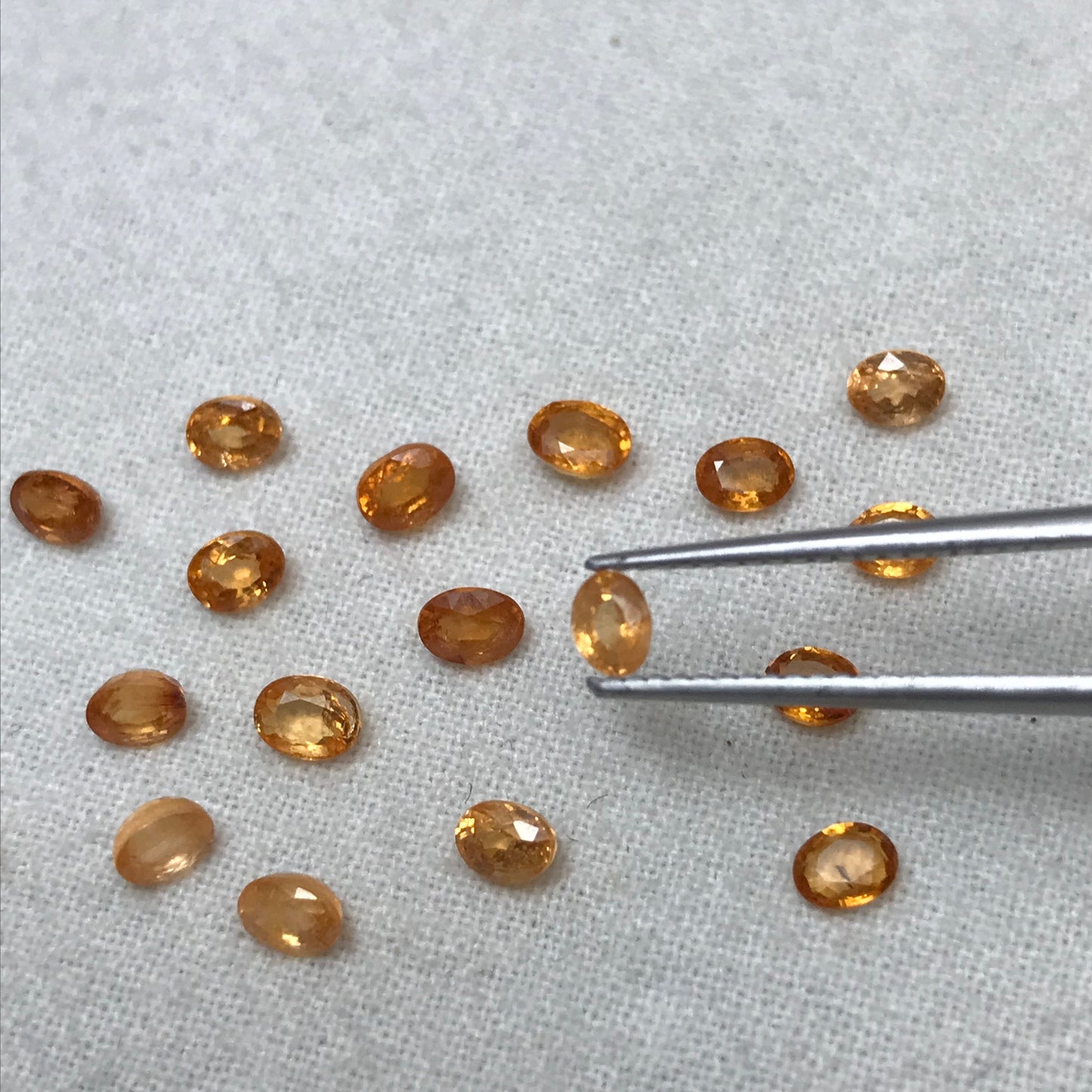 ONE- 4x3mm Orange Spessartite Garnet Oval Cut, Faceted Loose Unmounted Gemstone