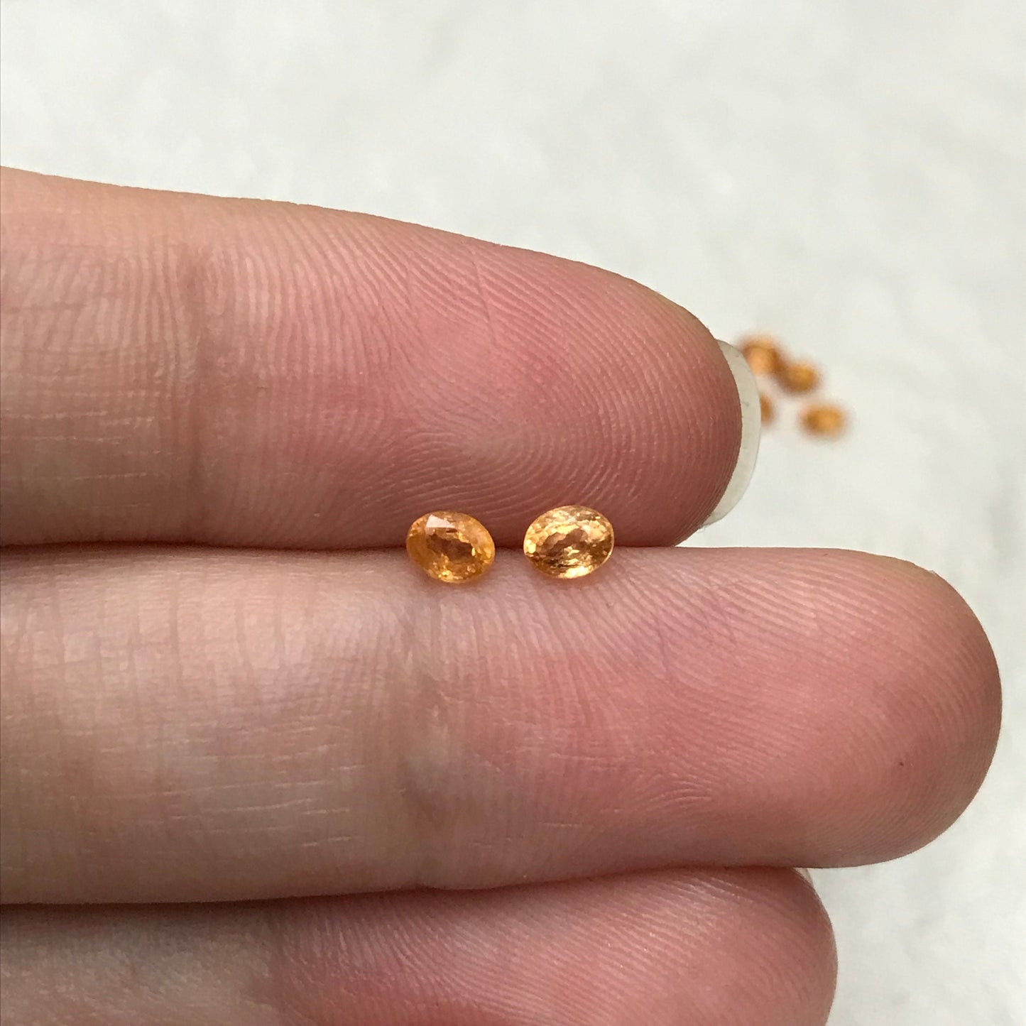 ONE- 4x3mm Orange Spessartite Garnet Oval Cut, Faceted Loose Unmounted Gemstone