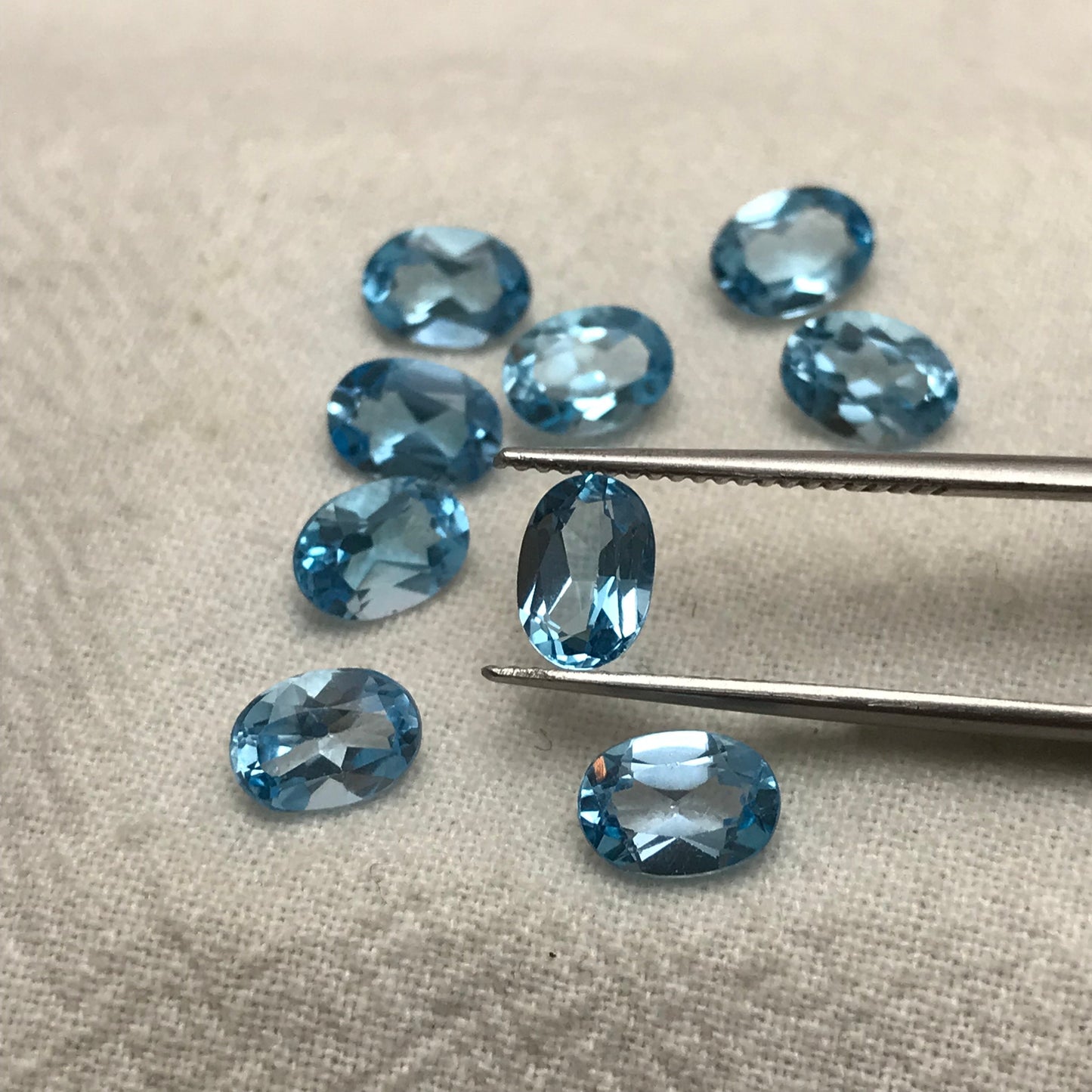 ONE- 7x5mm Blue Topaz Oval Cut, Faceted Loose Unmounted Gemstone