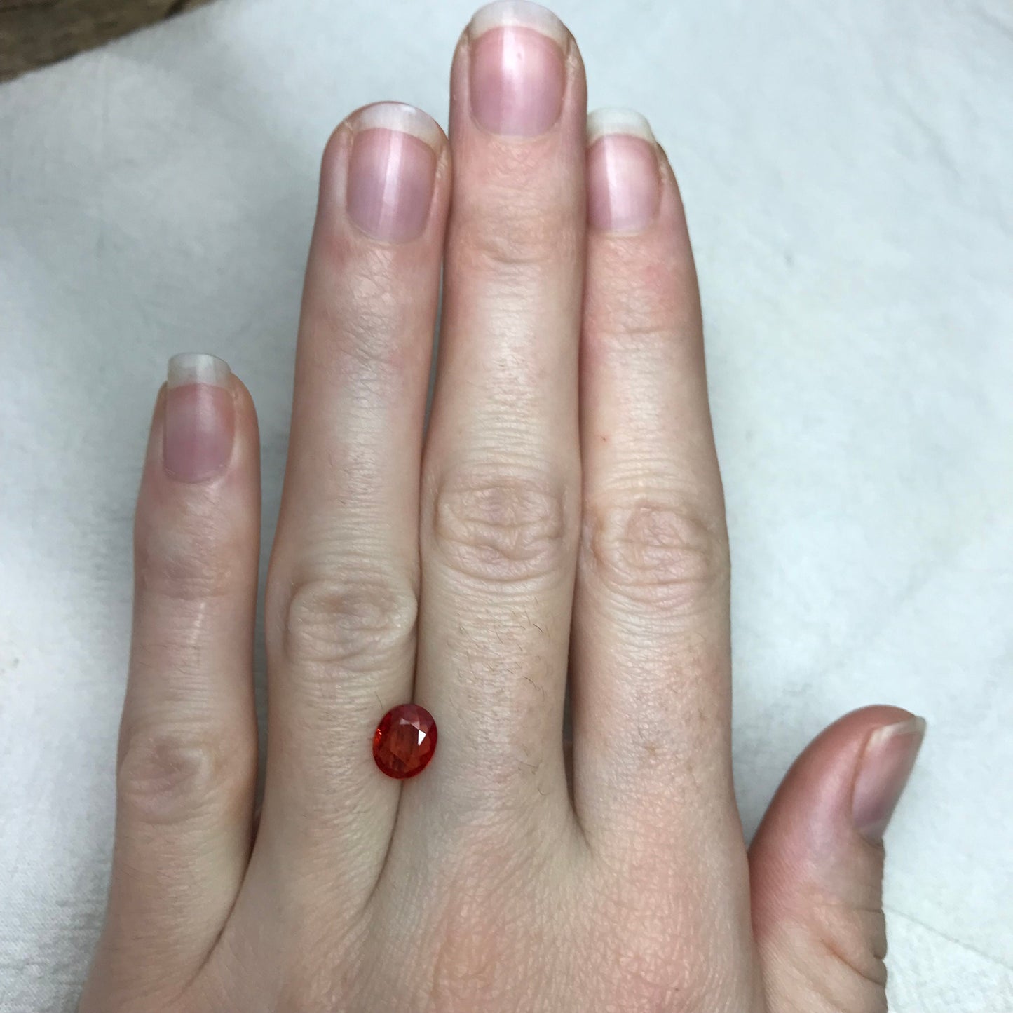 1.21 carat Natural Red Orange Sapphire 7.5x6.5mm Oval Cut Faceted Gem Loose Unmounted Gemstone Earth Mined Beryllium Treated