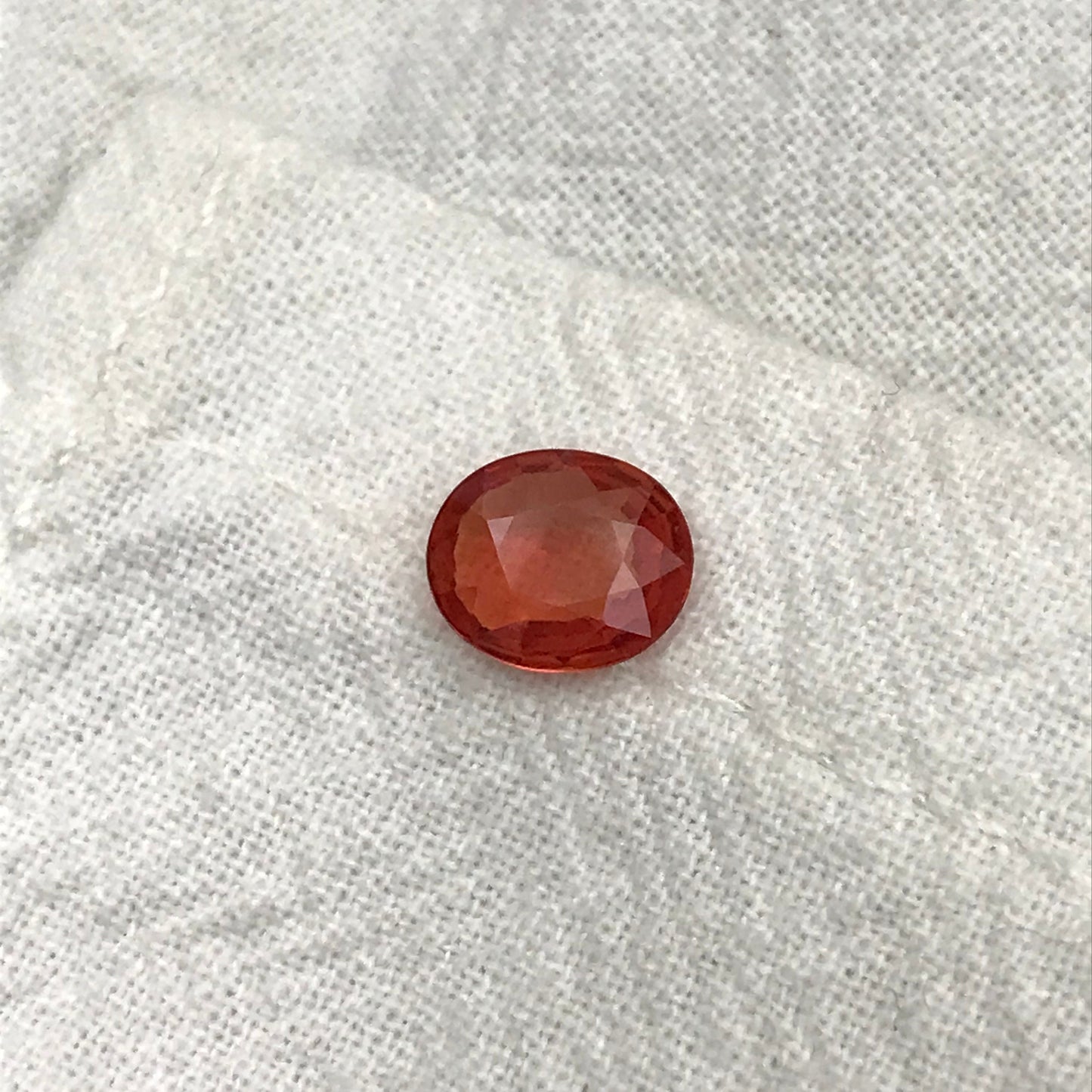 1.21 carat Natural Red Orange Sapphire 7.5x6.5mm Oval Cut Faceted Gem Loose Unmounted Gemstone Earth Mined Beryllium Treated