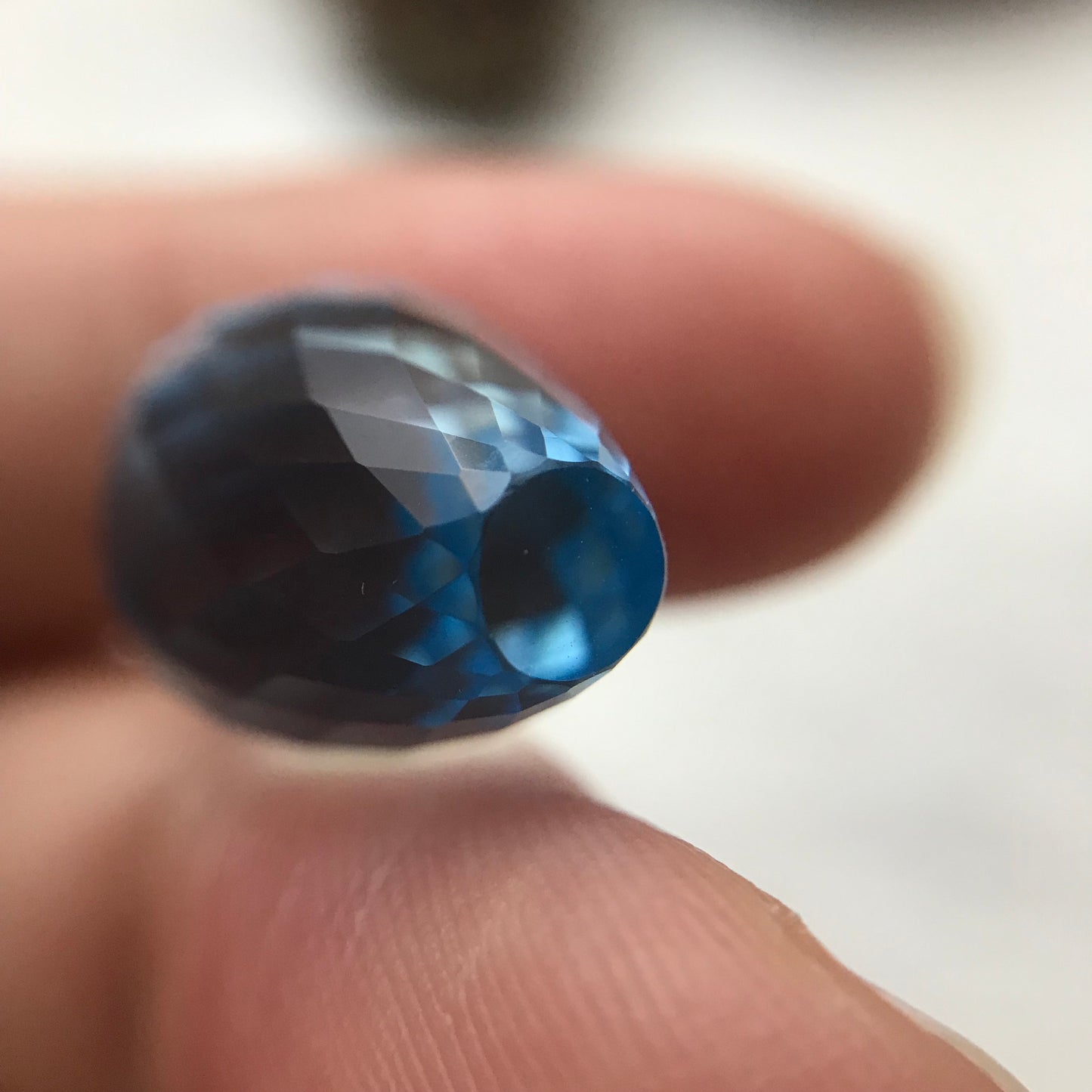 17.7mm Blue Topaz Briolette Cut, 25.34 carat Loose Faceted Gem, Topaz Bead, Undrilled Briolette