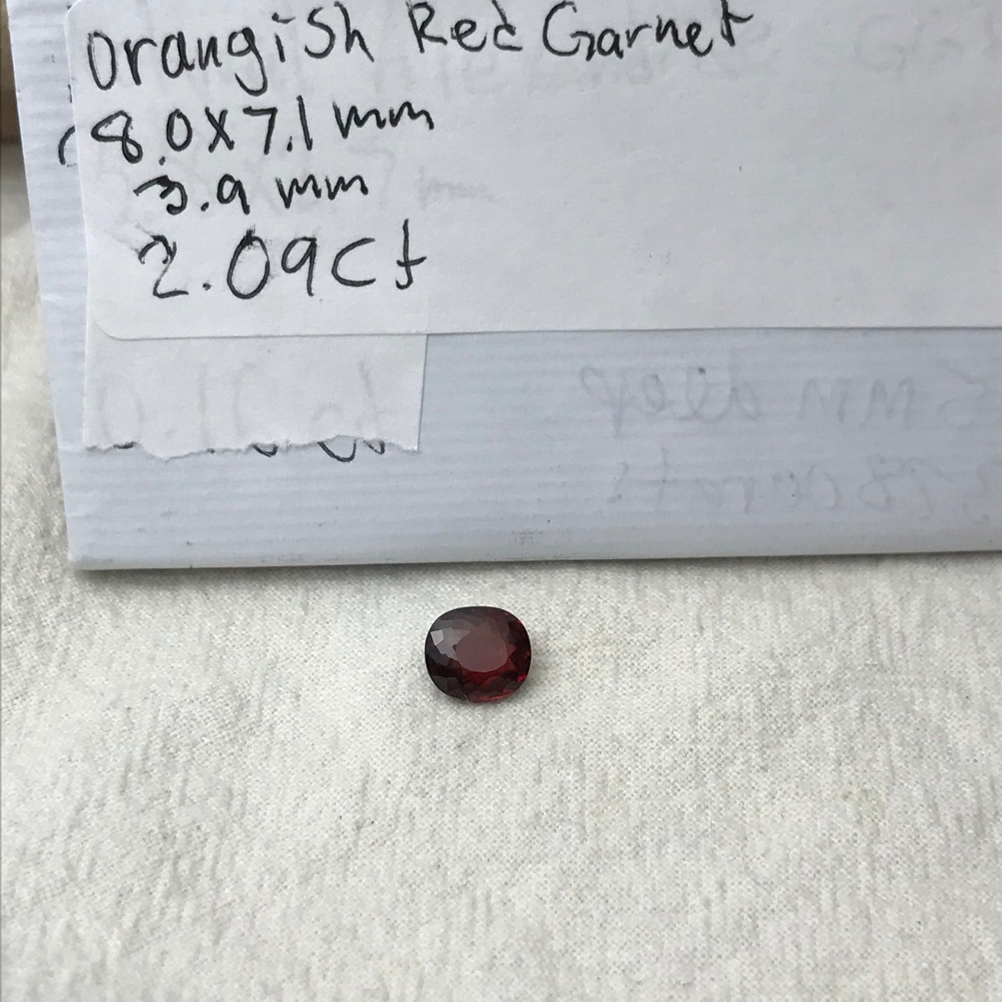 8x7mm Natural Red Garnet, 2 Carat, Oval cut Deep Orangey Red Garnet