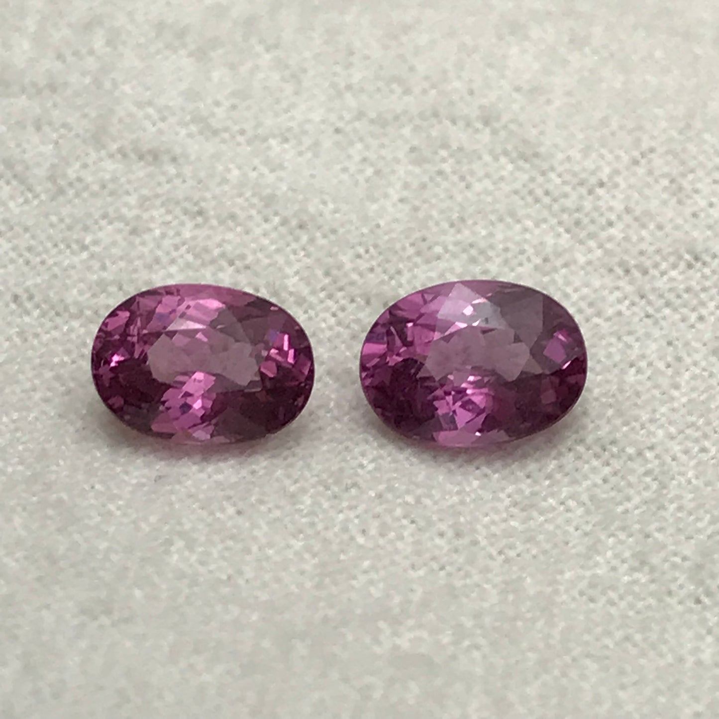 Pair Natural Pink Rhodolite Garnets 7x5mm Oval Gemstones, 1.05 Ct ea. Soft Purplish Pink Garnet, Faceted Loose Pair of Gems