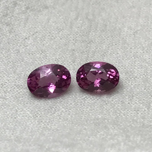 Pair Natural Pink Rhodolite Garnets 7x5mm Oval Gemstones, 1.05 Ct ea. Soft Purplish Pink Garnet, Faceted Loose Pair of Gems