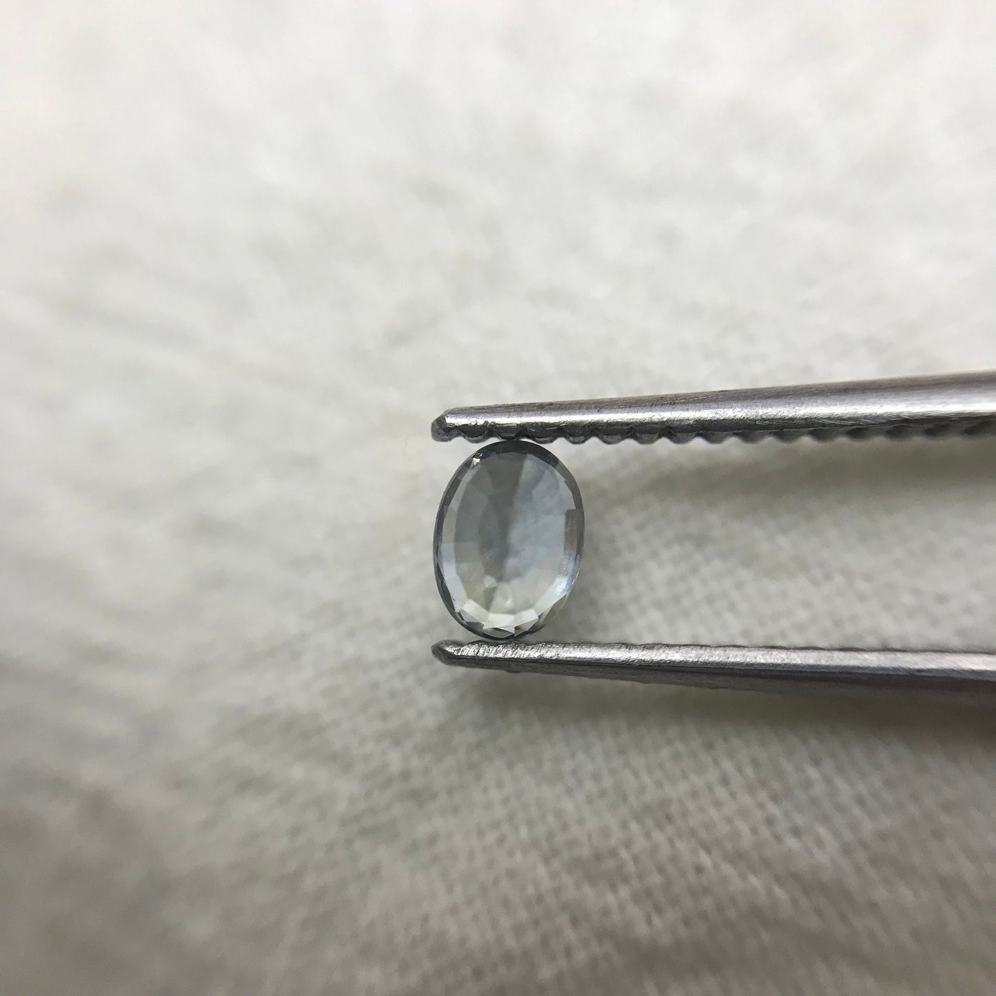 0.40 carat Natural Blue Sapphire 4.6x3.4mm Oval Cut, Heated, Faceted Loose Gemstone, Ice Sapphire, 4.5x3.5mm