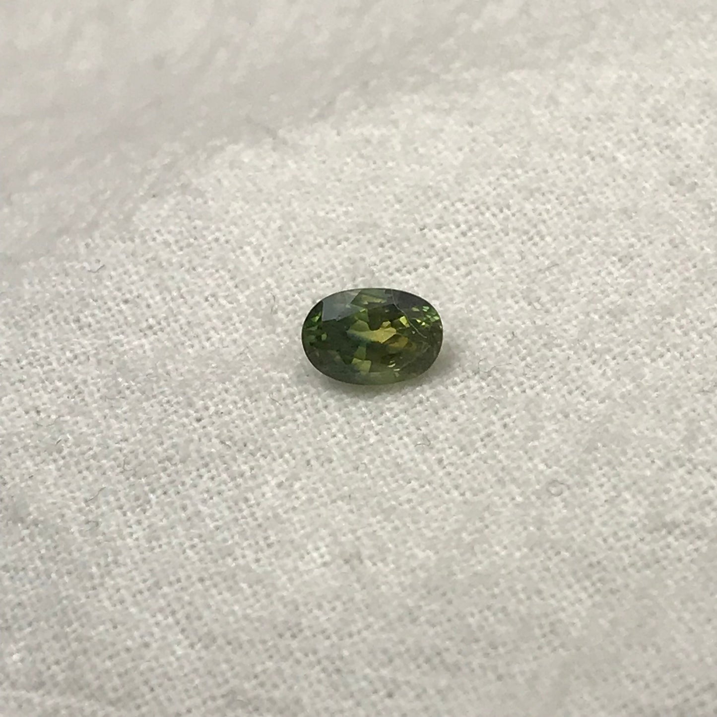 6x4mm BE Treated Natural Green Sapphire 0.68 Carat, BERYLLIUM TREATED, Faceted Loose, Gemstone Earth Mined Gem