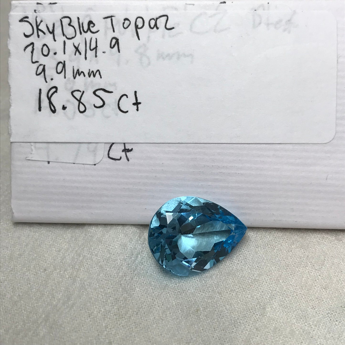 20x15mm Blue Topaz Pear Cut, 18.85 carat Loose Faceted Gem, Natural Topaz, Sky Blue