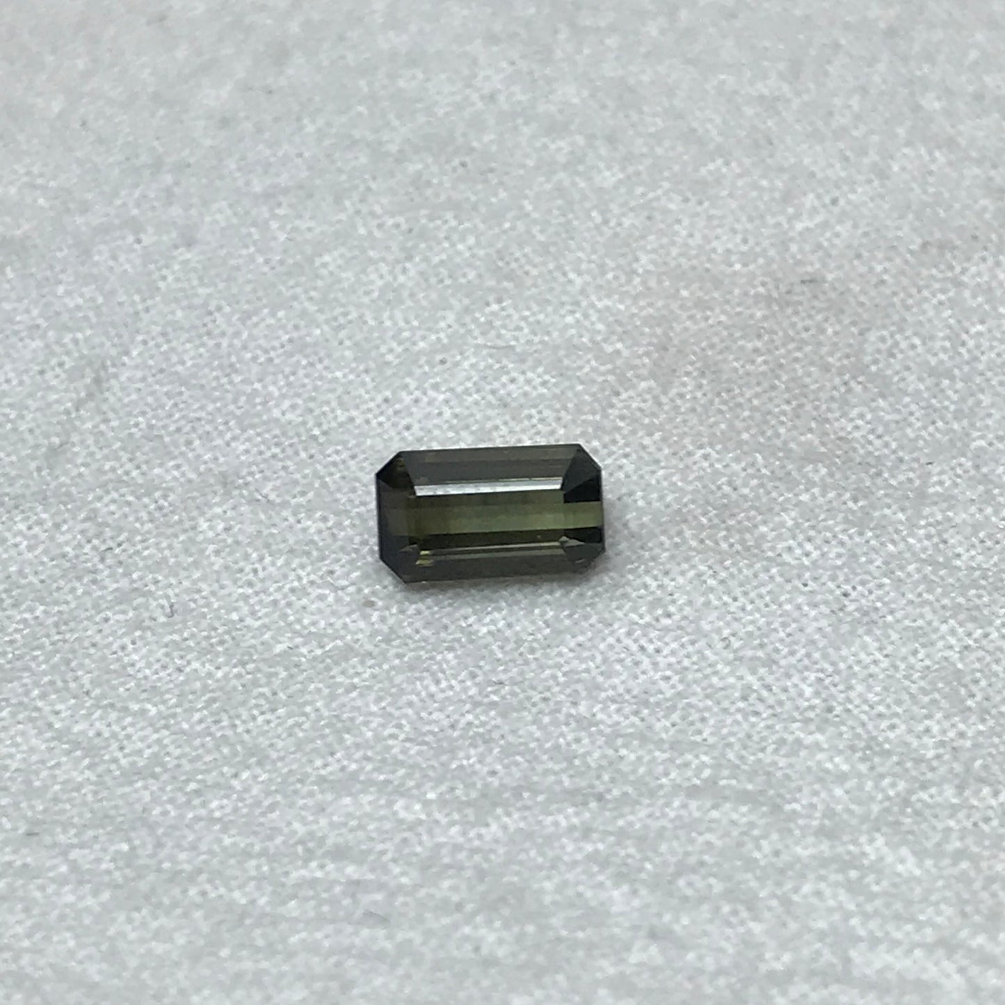 Natural Olive Green Tourmaline 7.7x4.5mm 1.25 carats rectangle Octagon Cut Faceted Loose Gem