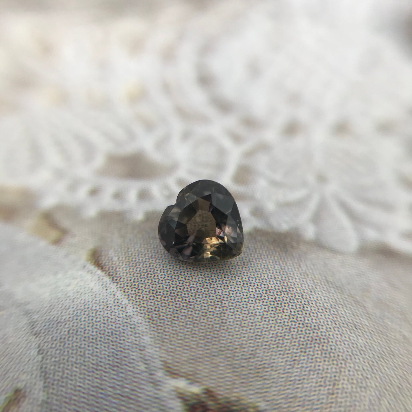 4.3mm Natural Purple-Green Sapphire 0.41 Carat Heart Cut Gem, Faceted Loose Gemstone, Unmounted Sapphire