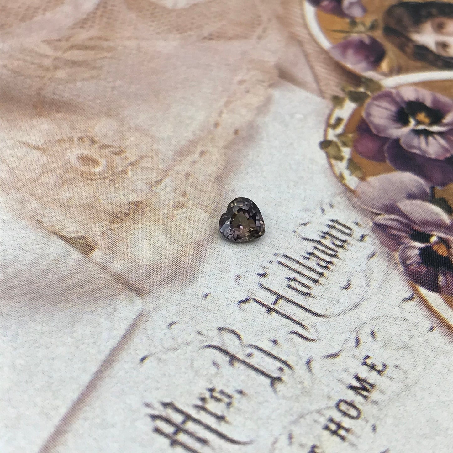 4.3mm Natural Purple-Green Sapphire 0.41 Carat Heart Cut Gem, Faceted Loose Gemstone, Unmounted Sapphire