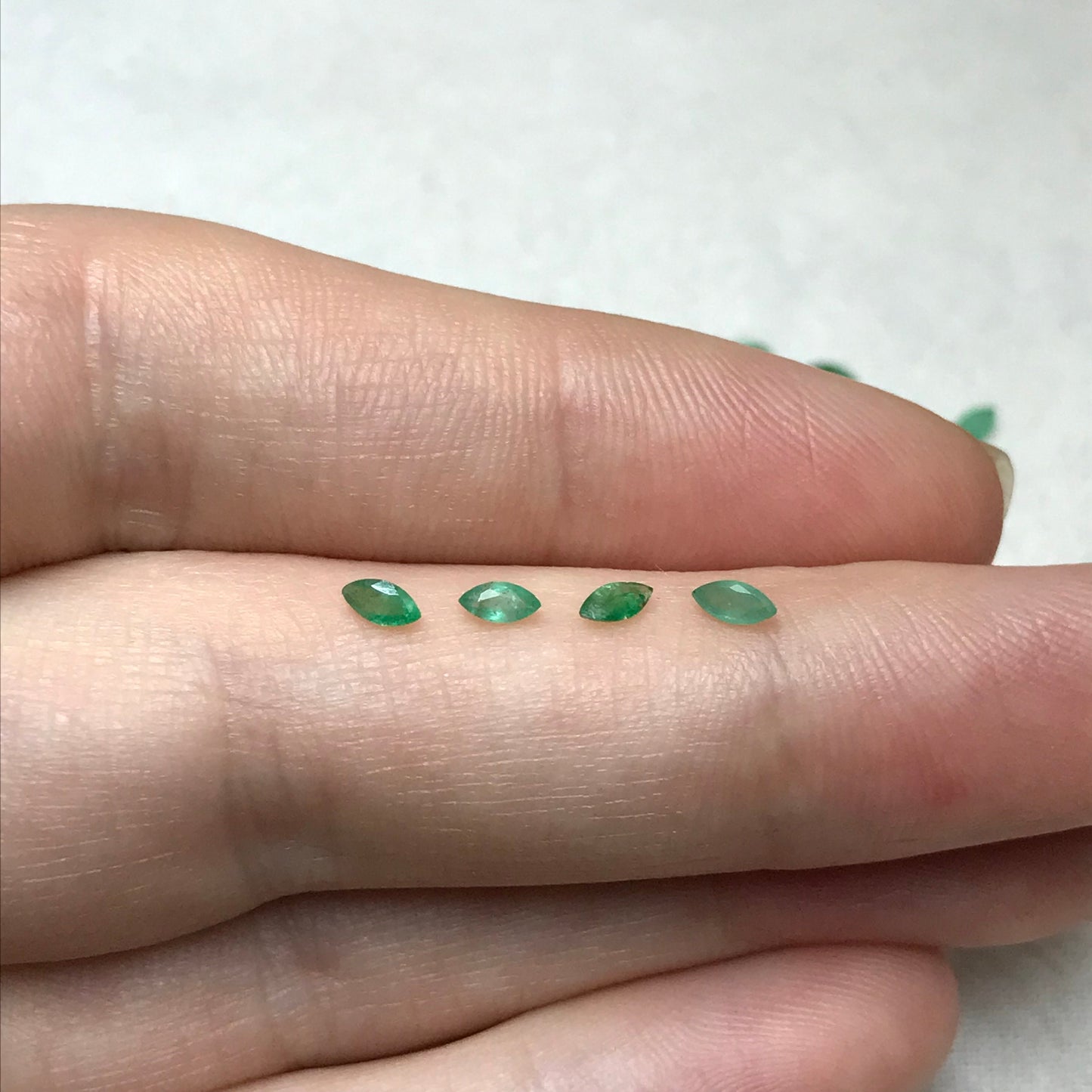 ONE- 4x2mm Emerald Marquise Cut, Faceted Loose Gemstone, Natural Green Brazilian Emerald, Green Beryl
