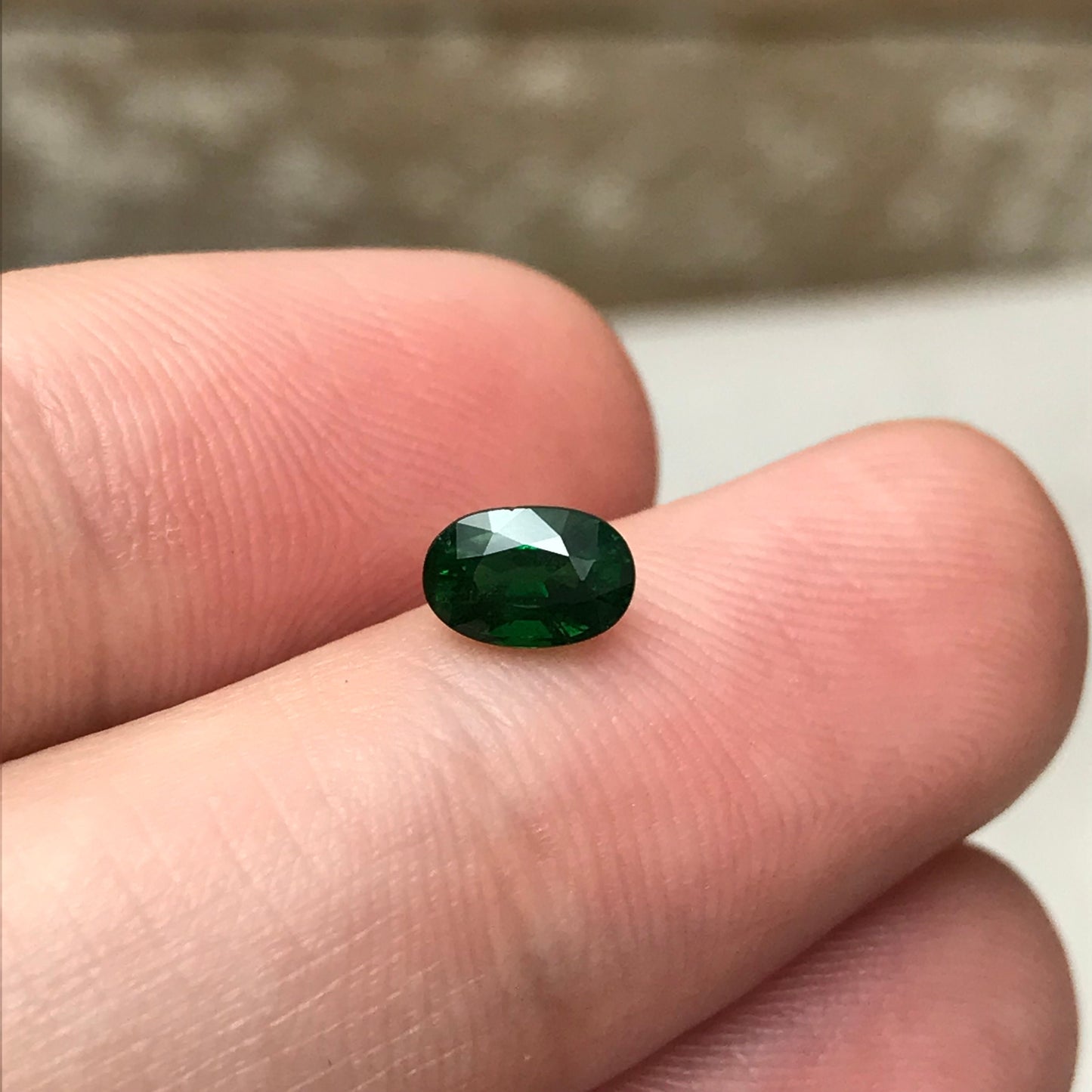 6x4mm carat Natural Green Tsavorite Garnet 0.68 carat Oval Cut, Faceted Loose Rich Green