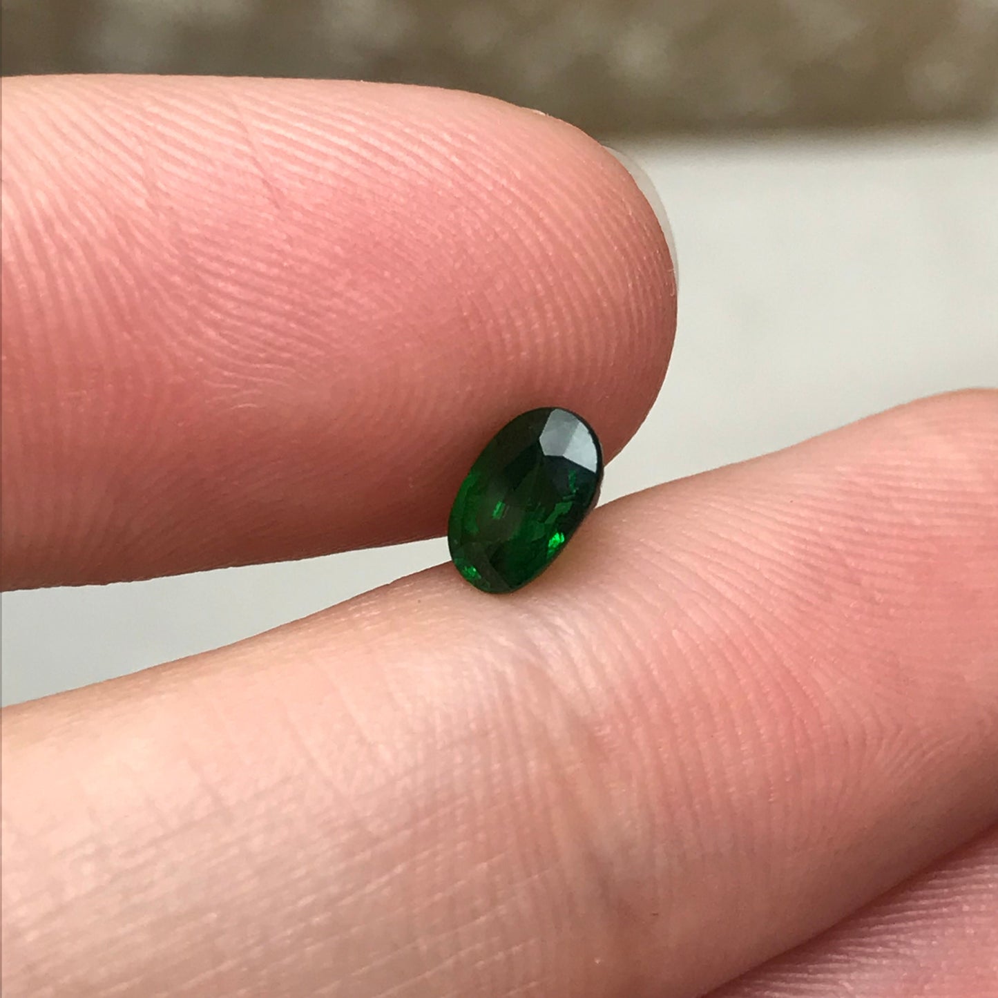 6x4mm carat Natural Green Tsavorite Garnet 0.68 carat Oval Cut, Faceted Loose Rich Green