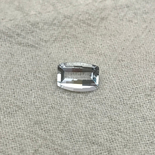 7x5mm Light Aquamarine 0.87 carat Opposing Bar Cut, Faceted Loose Gemstone