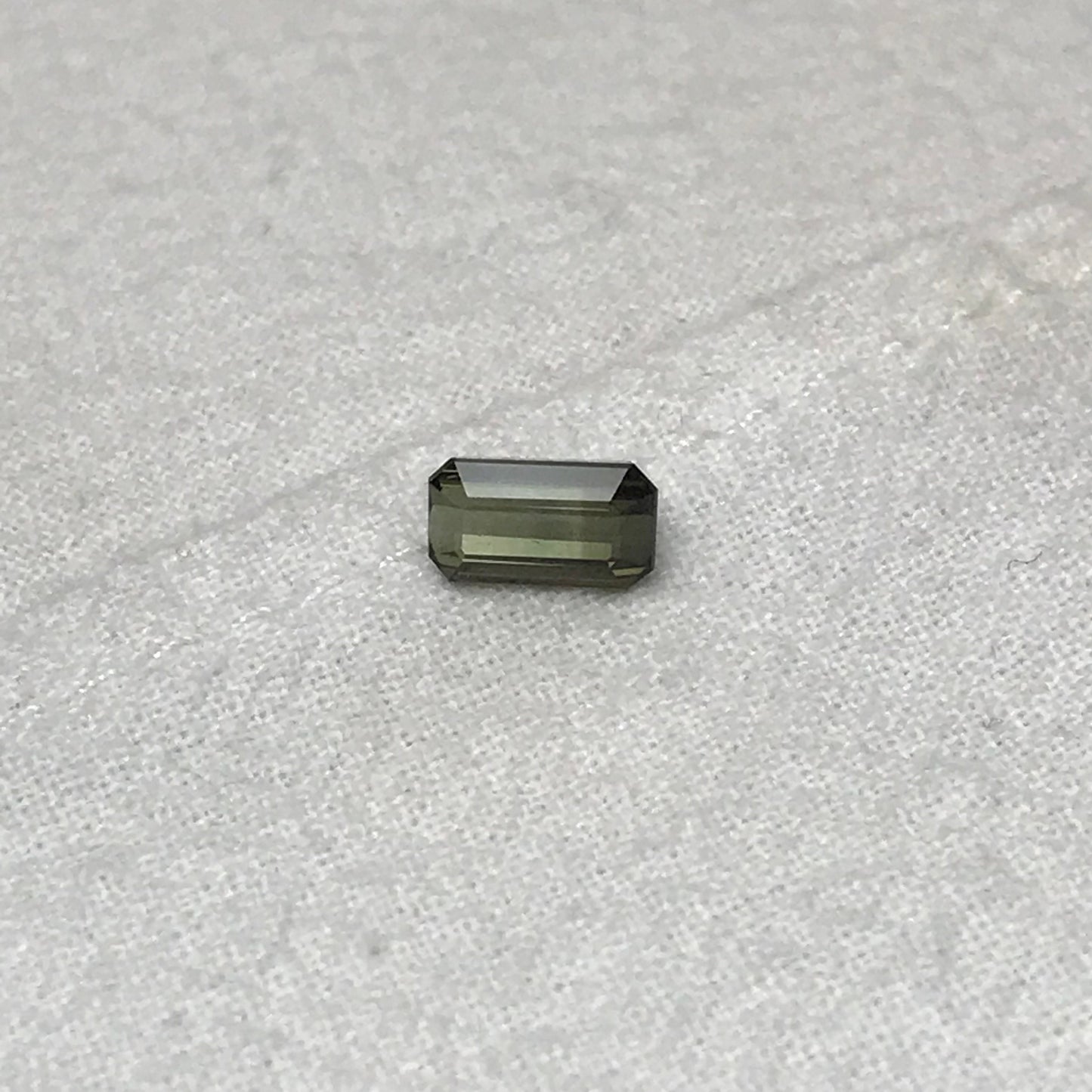 Natural Olive Green Tourmaline 7.7x4.5mm 1.25 carats rectangle Octagon Cut Faceted Loose Gem