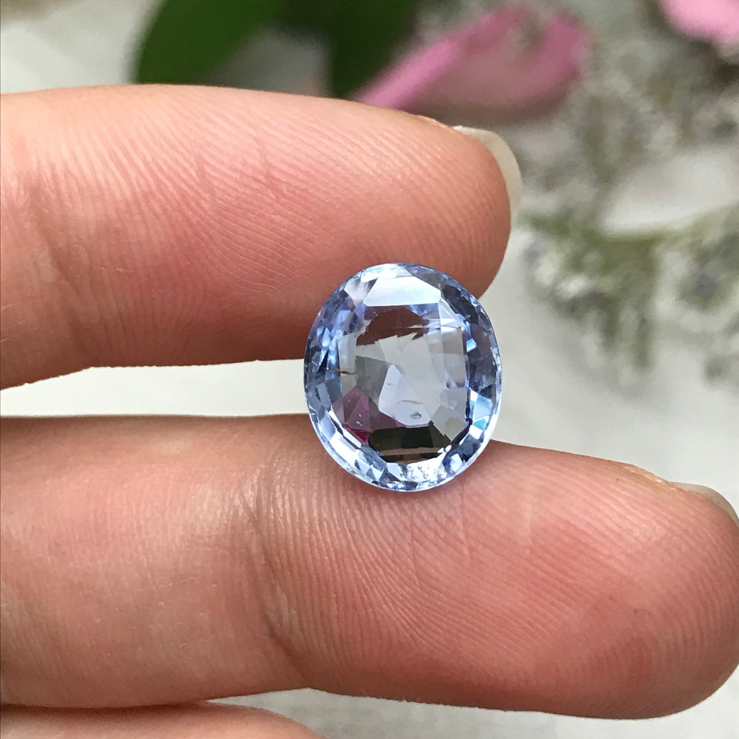 5.51 Ct. Sri Lanka Blue Sapphire GIA Certified Natural Unheated 11.6x10mm Oval cut Faceted Loose  Light BlueSapphire