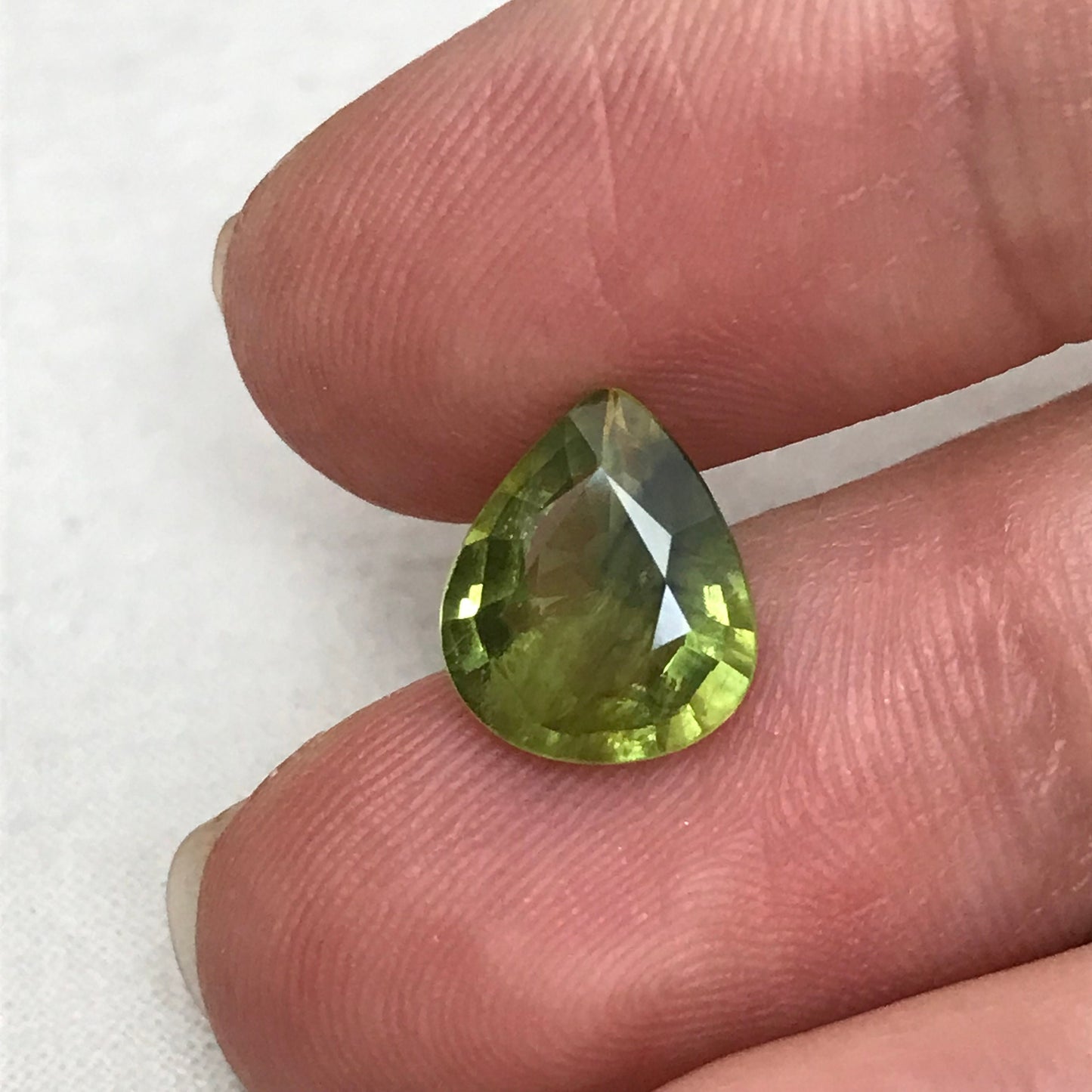 3.24 Ct BE Treated Green Sapphire 10.5x9mm Pear cut, Natural BERYLLIUM TREATED, Faceted Loose Yellow-Green and Blue Sapphire