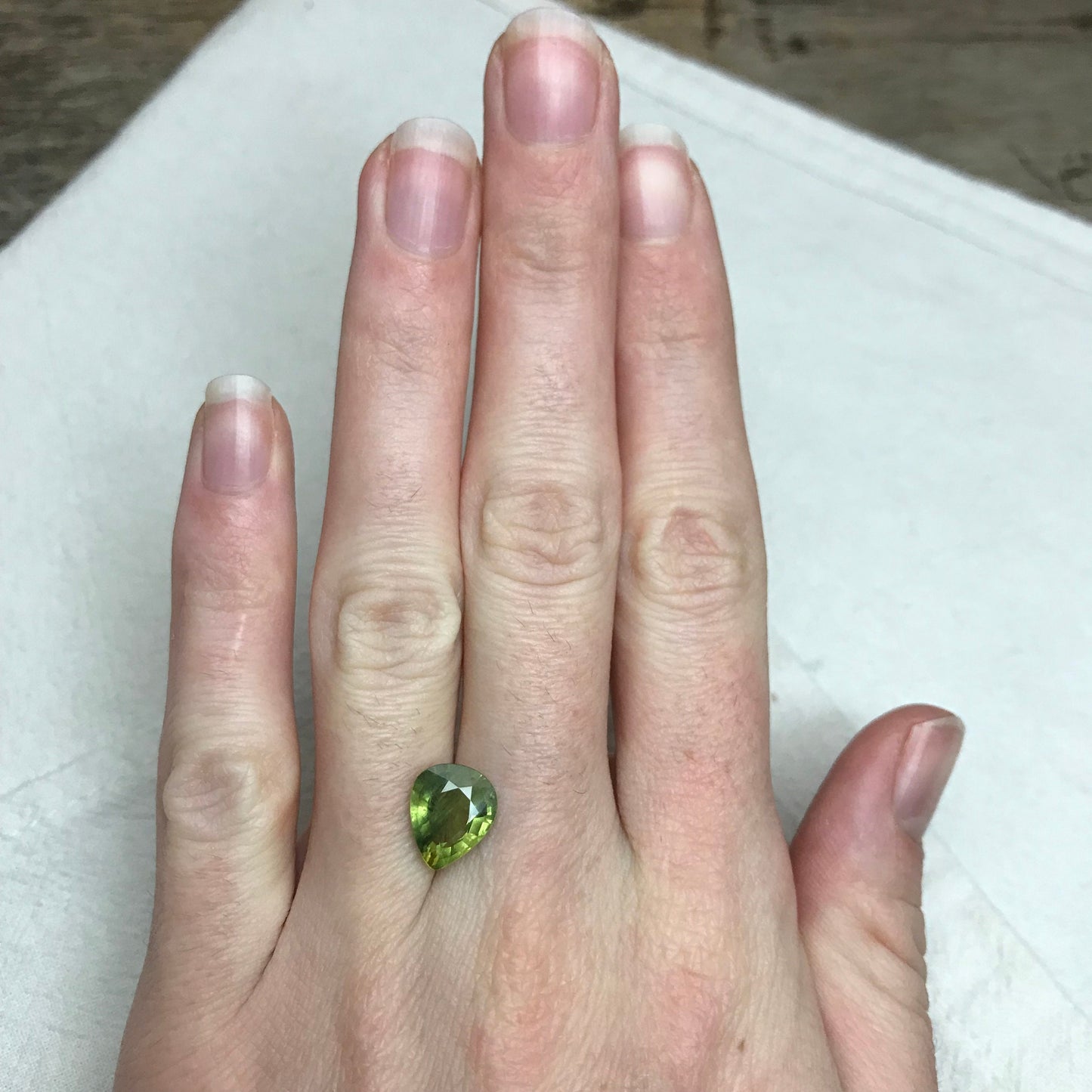 3.24 Ct BE Treated Green Sapphire 10.5x9mm Pear cut, Natural BERYLLIUM TREATED, Faceted Loose Yellow-Green and Blue Sapphire