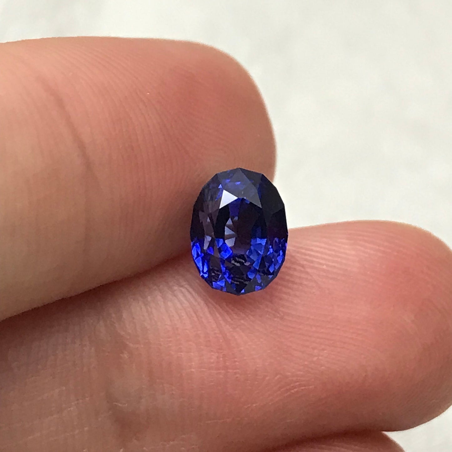 Laboratory-Grown Blue Sapphire GIA Certified 2.71 carat, 7.7x6mm, Natural looking Cut-Modified Oval Mixed Cut
