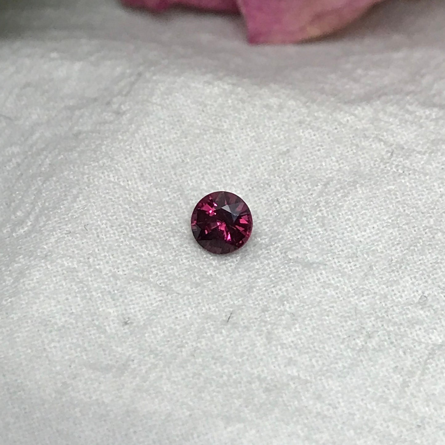 5.5mm Natural Rhodolite Garnet 0.83 Carat Round Gemstone, Rose Garnet, Faceted Loose Garnet