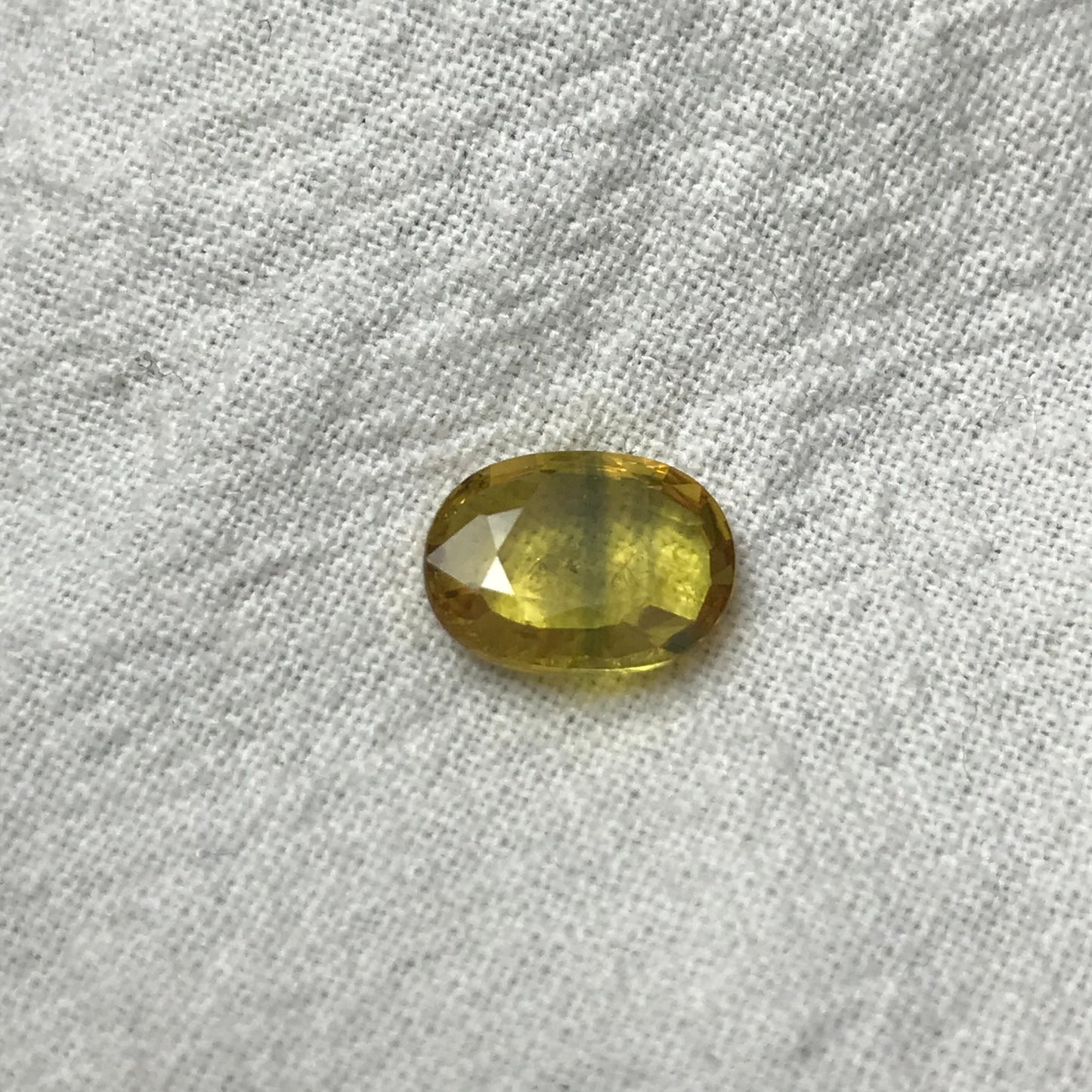 2.41 Ct Yellow Sapphire 9.7x7.4mm Oval Cut Beryllium Treated Sapphire, Faceted Loose Gemstone, BE Treated Parti Sapphire