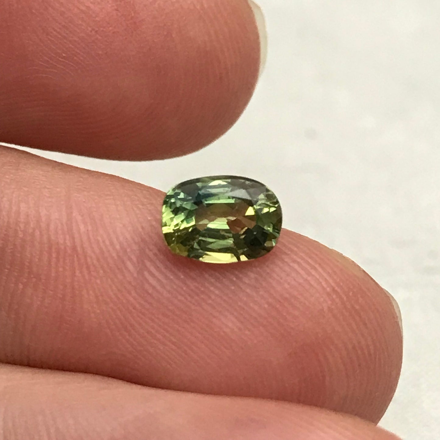 0.98 Carat Natural Bi-Color Sapphire 6.5x5mm Oval Faceted Loose Gemstone, Green- Yellow Parti Sapphire, Unheated